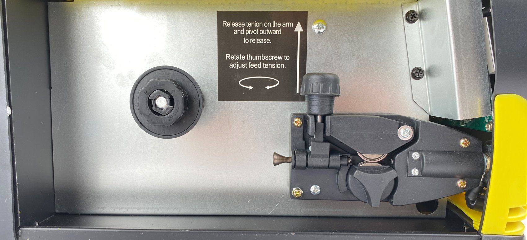 WELDINGER Fülldrahtschweißgerät ME 130 mini Flux IGBT Schweißgerät, 20,00 - 130,00 A, Einsteigerset, 10- tlg., 4 in 1 Kombigerät, geeignet für Edelstahl Fülldraht