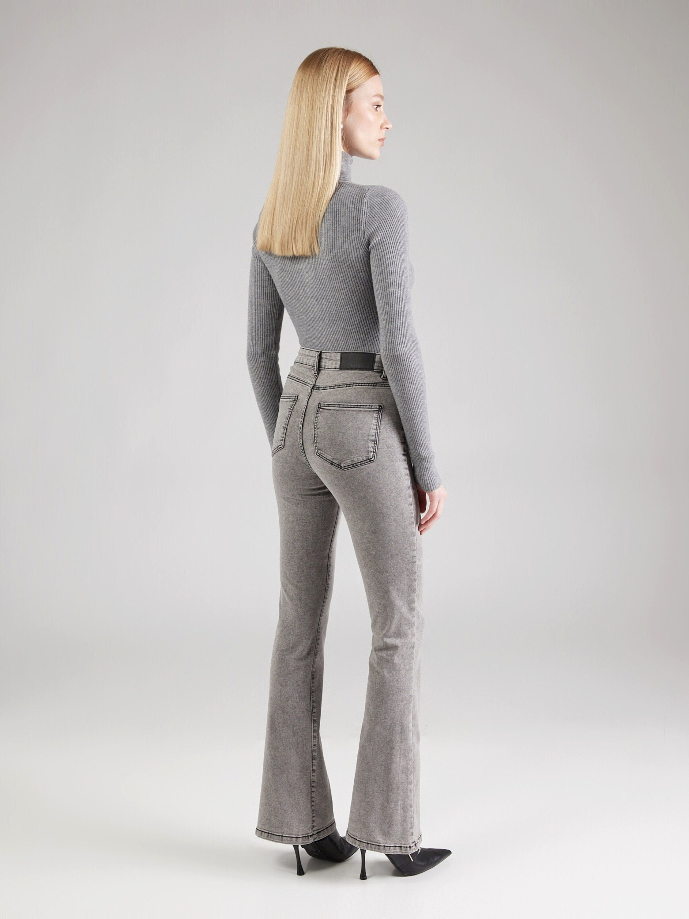 Noisy may Schlagjeans NMSALLIE (1-tlg) Plain/ohne Details günstig online kaufen