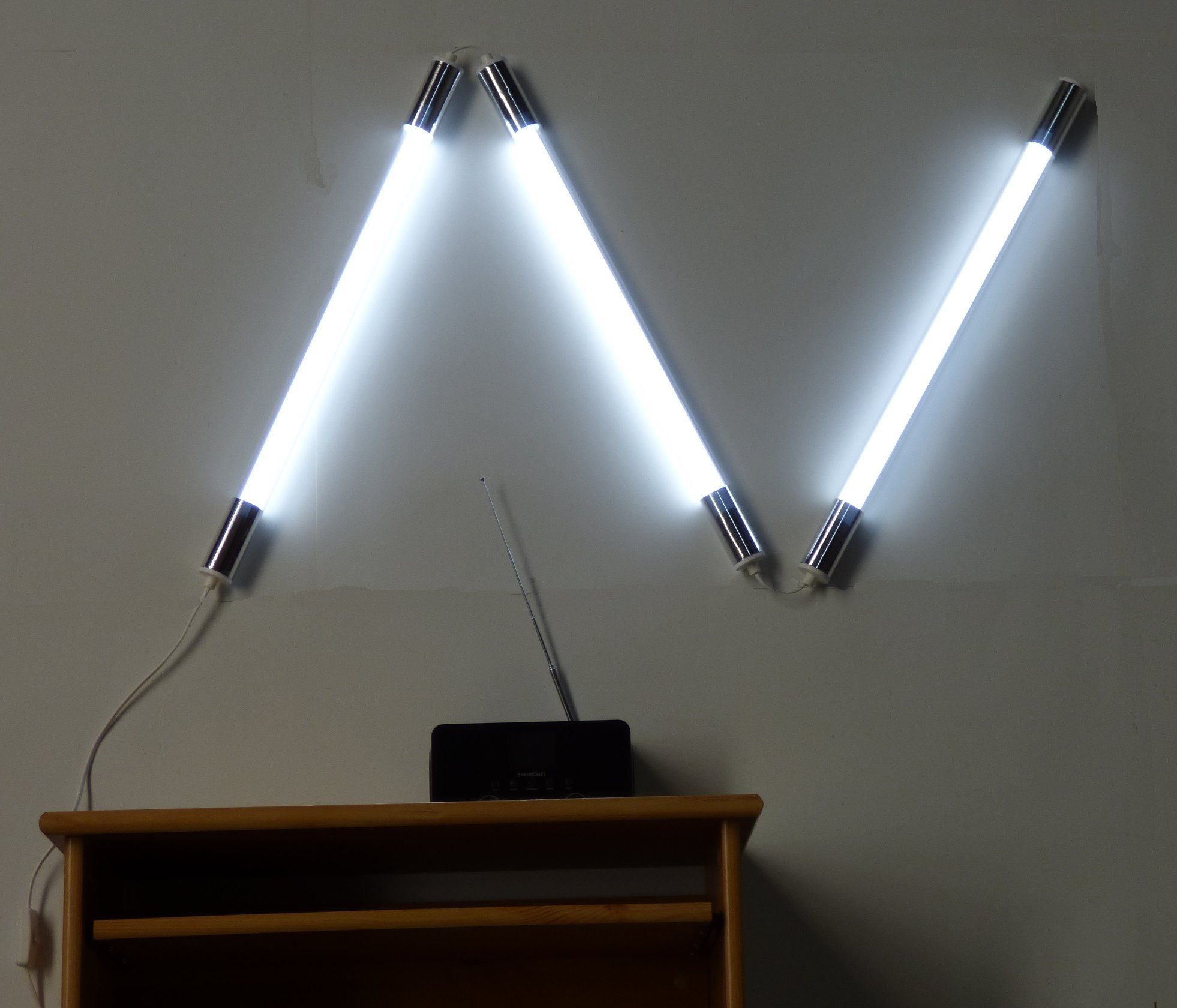 XENON LED Wandleuchte 9228 LED Stab Leuchte DEL 3 x 9 Watt a 65 cm Kalt Weiß, LED Röhre T8, Xenon