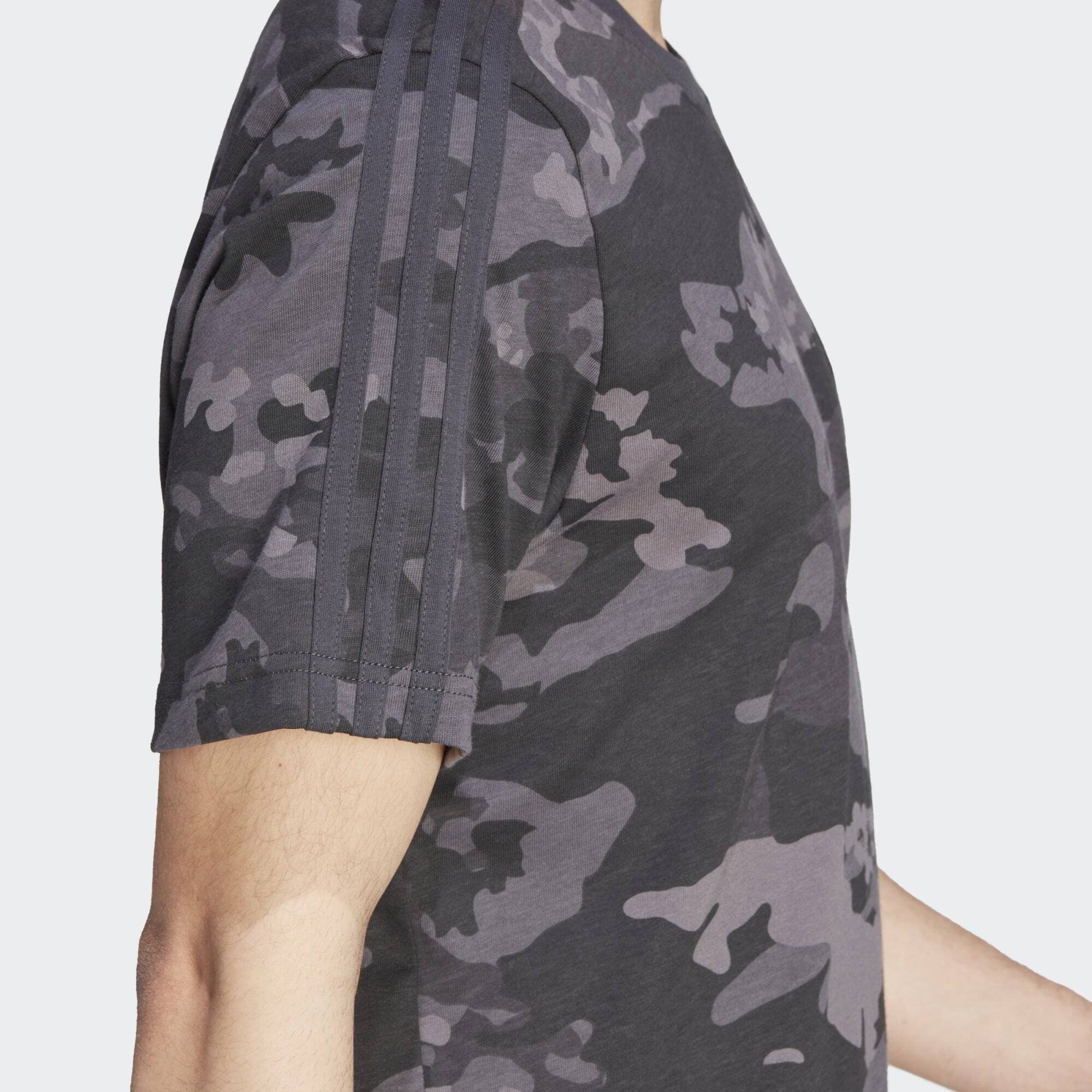 adidas Originals Carbon T-Shirt T-SHIRT CAMO GRAPHICS