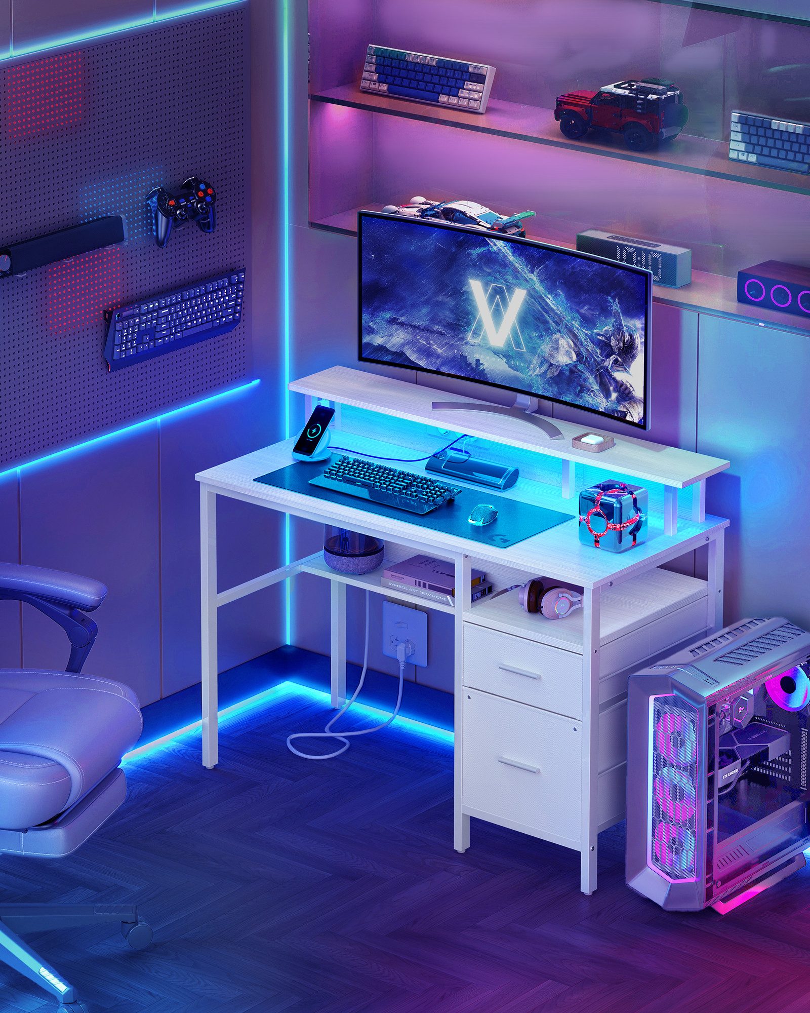 VASAGLE Schreibtisch Computertisch, mit LED-Beleuchtung, eingebaute Steckdo günstig online kaufen