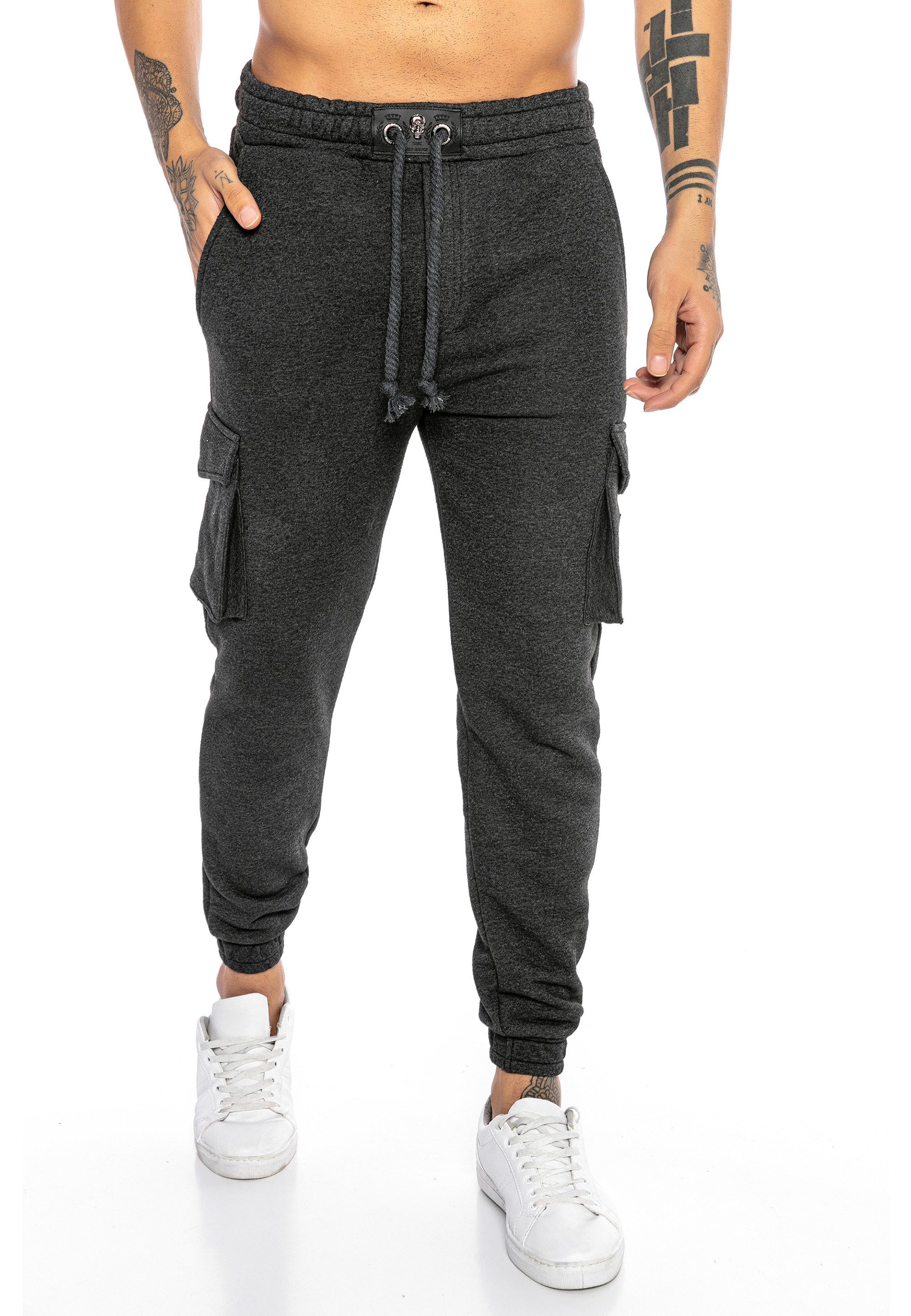 Jogginghose im Cargo-Stil mit praktischen Beintaschen
