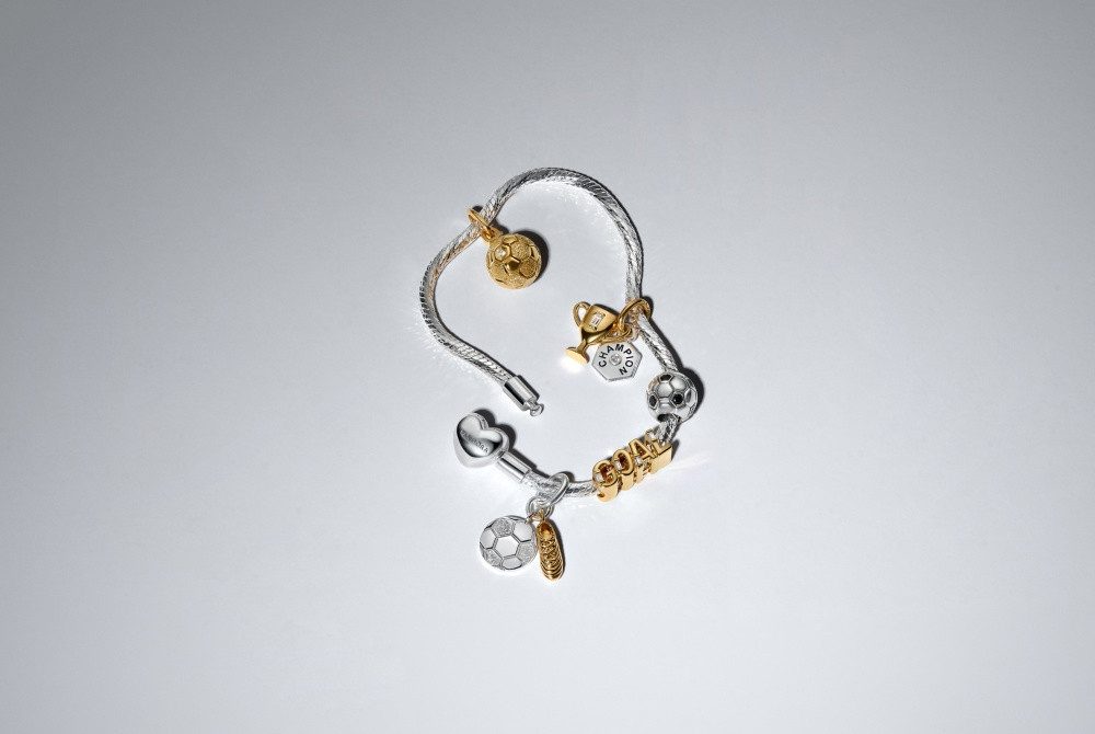 Pandora Charm-Einhänger Pandora Moments Goal Charm 764709C01 (1-tlg)