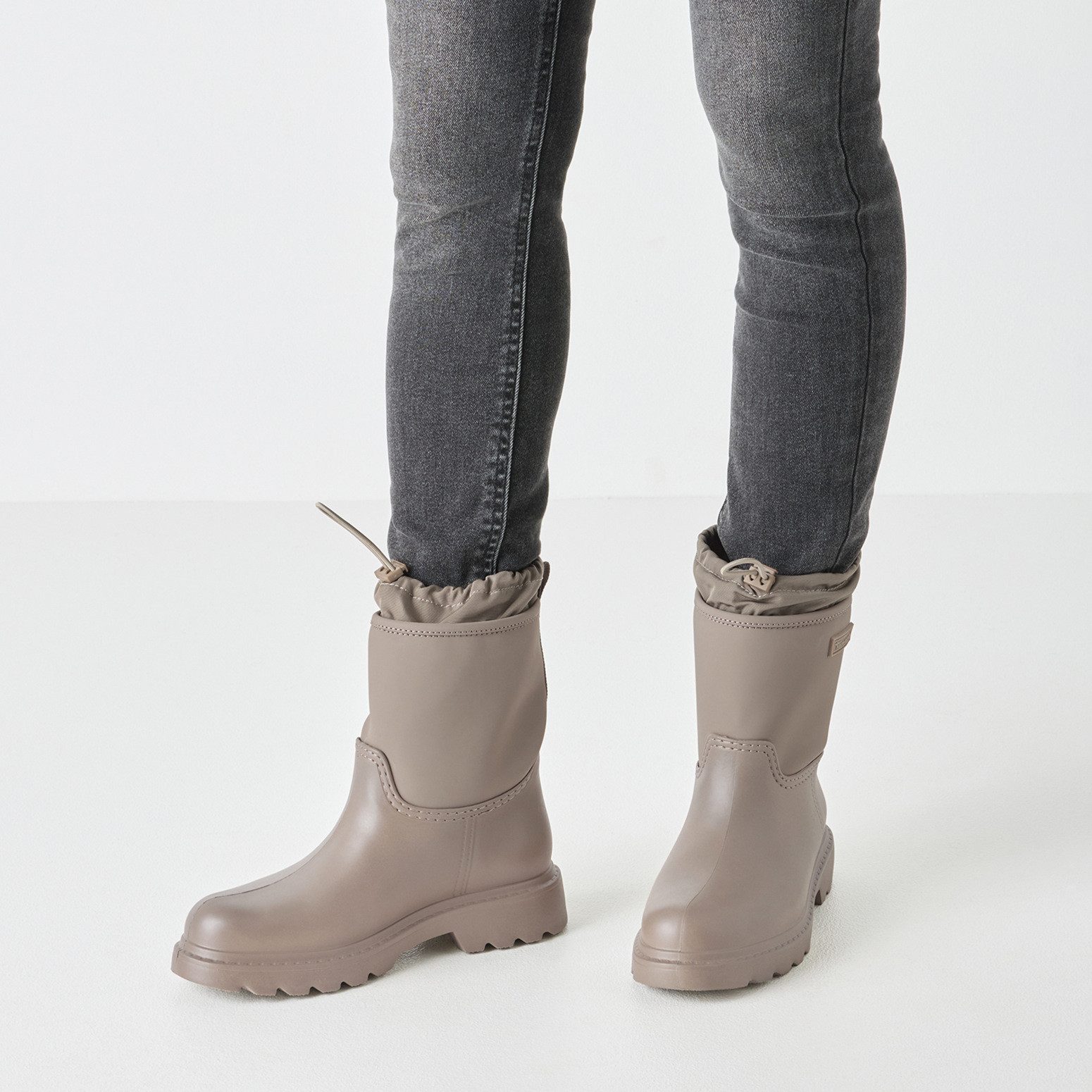 Tamaris Gummistiefel, Blockabsatz, Boots mit Textileinsatz am Schaftrand