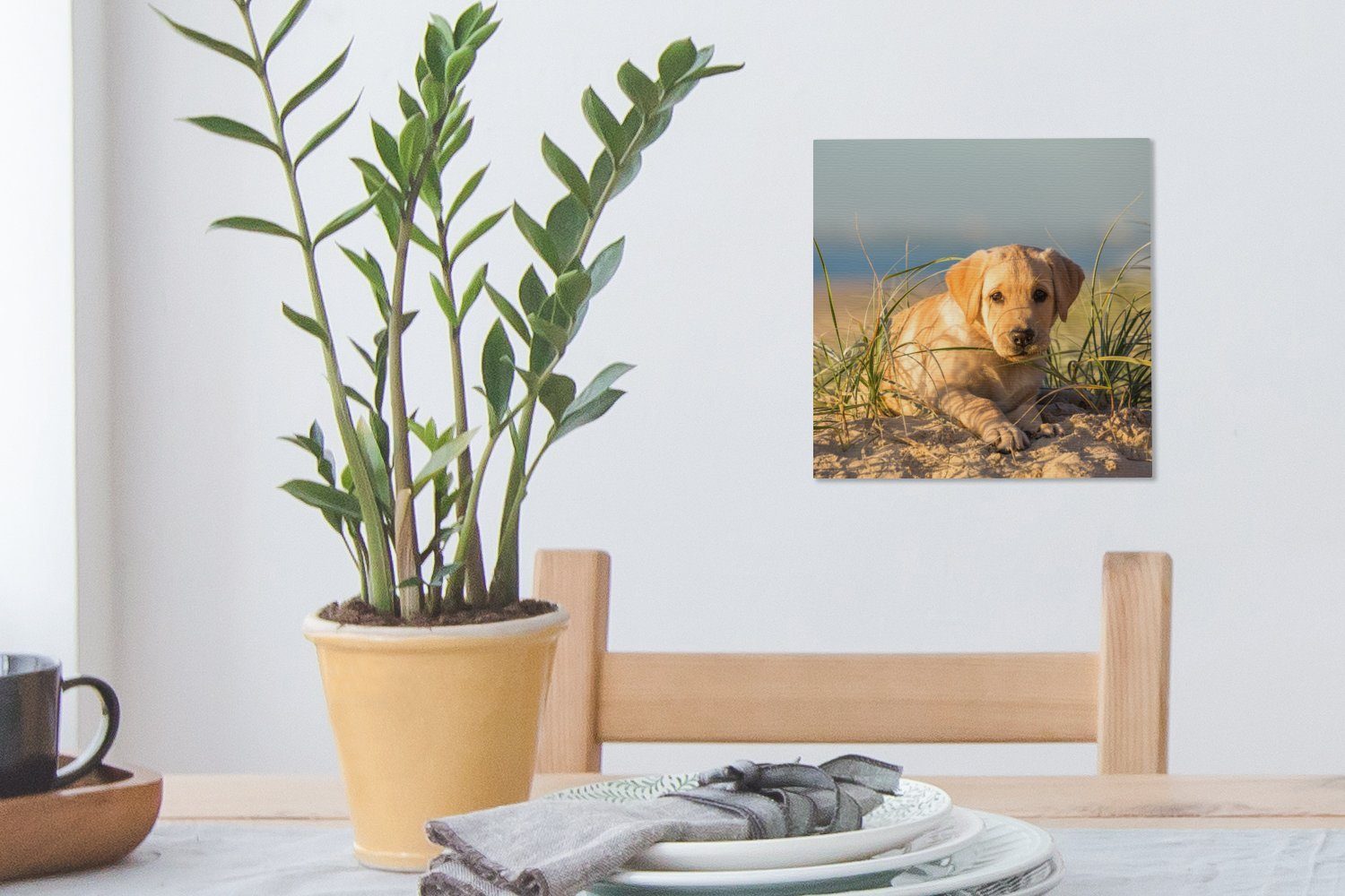 Sanddünen Retriever für liegend, Schlafzimmer Leinwand den Bilder Labrador Wohnzimmer auf OneMillionCanvasses® (1 St), Leinwandbild Welpe