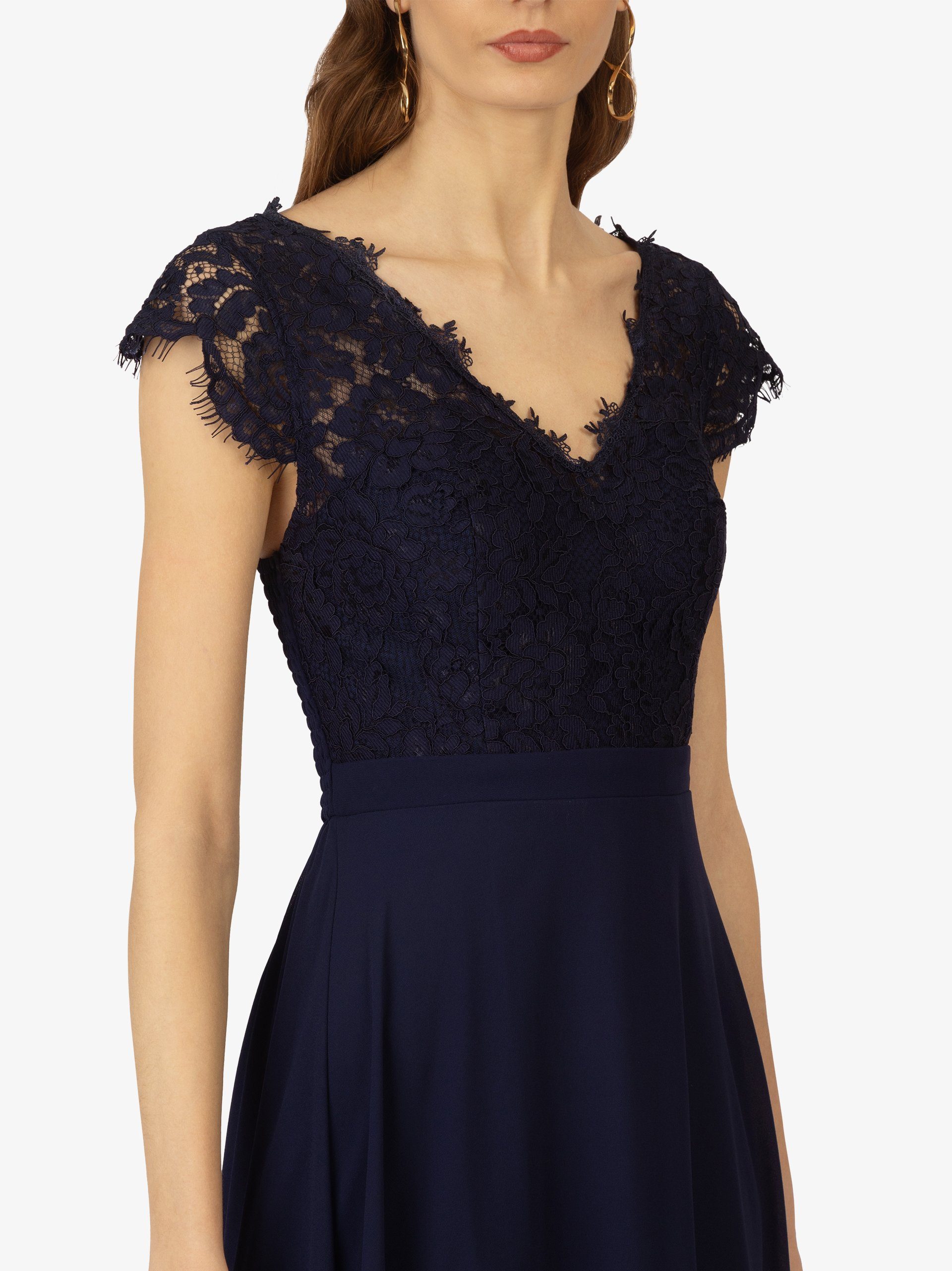 Kraimod Abendkleid aus hochwertigem Material in femininem Stil