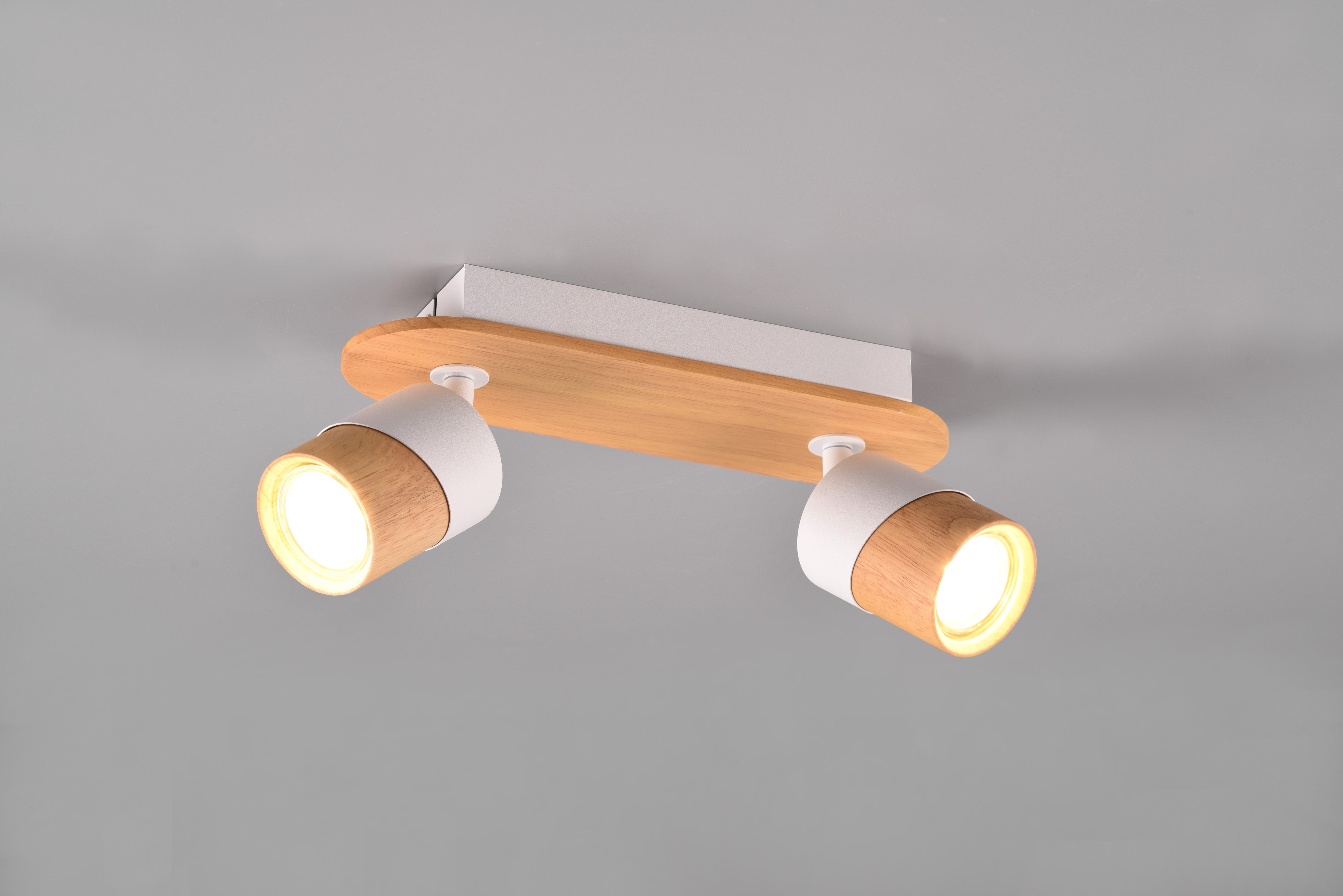 TRIO Leuchten Deckenstrahler ARUNI, Spot 2-flammig Wandspot Deckenspot exkl 2x GU10 max 10W, Leuchtmittel wechselbar, warmweiß - kaltweiß, Deckenstrahler mit Materialmix Holz / Metall für Küche Flur Wohnzimmer