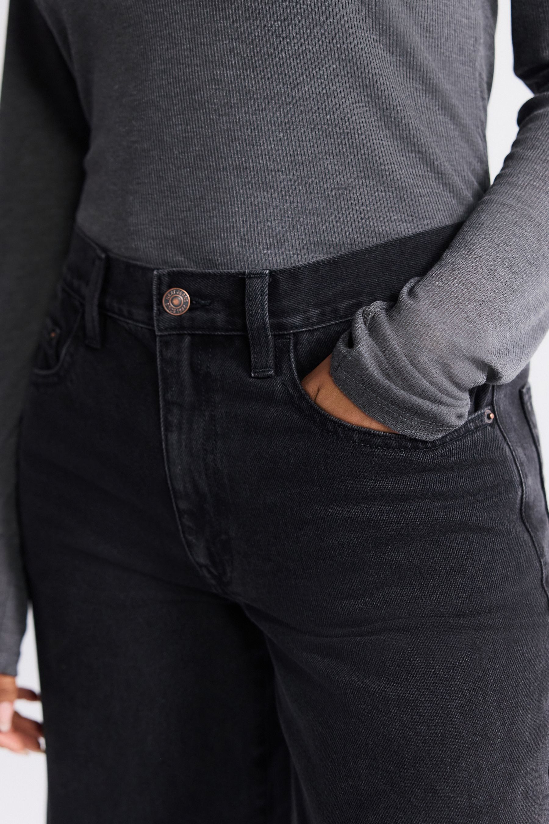 Next Weite Jeans Jeans mit mittelhohem Bund und weitem Bein (1-tlg)