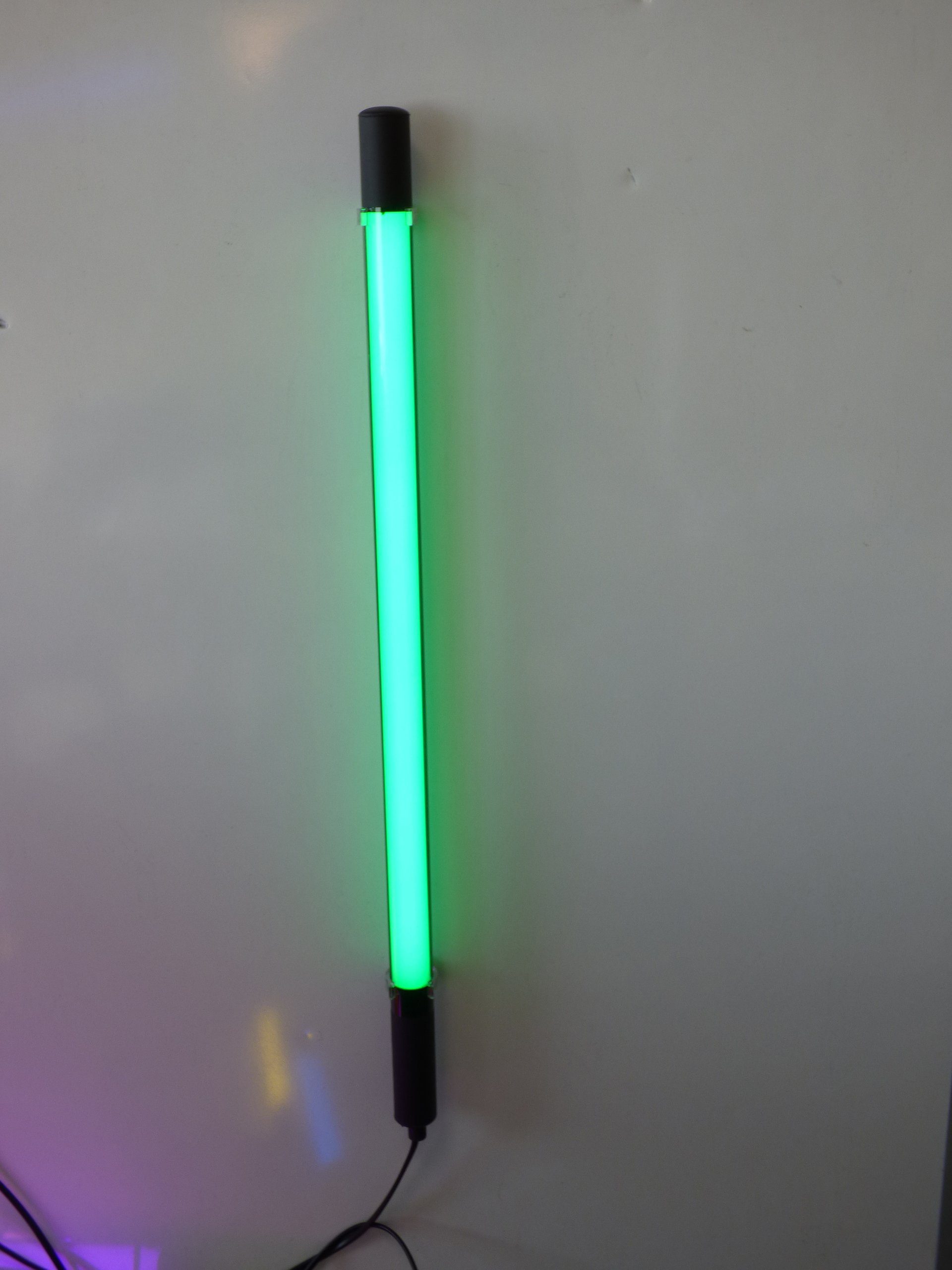 XENON Kunststoff-Röhre 1603 Grün 63cm Röhre LED LED LED Xenon T8, Leuchte Gabionen Grün, Außen-Wandleuchte mit