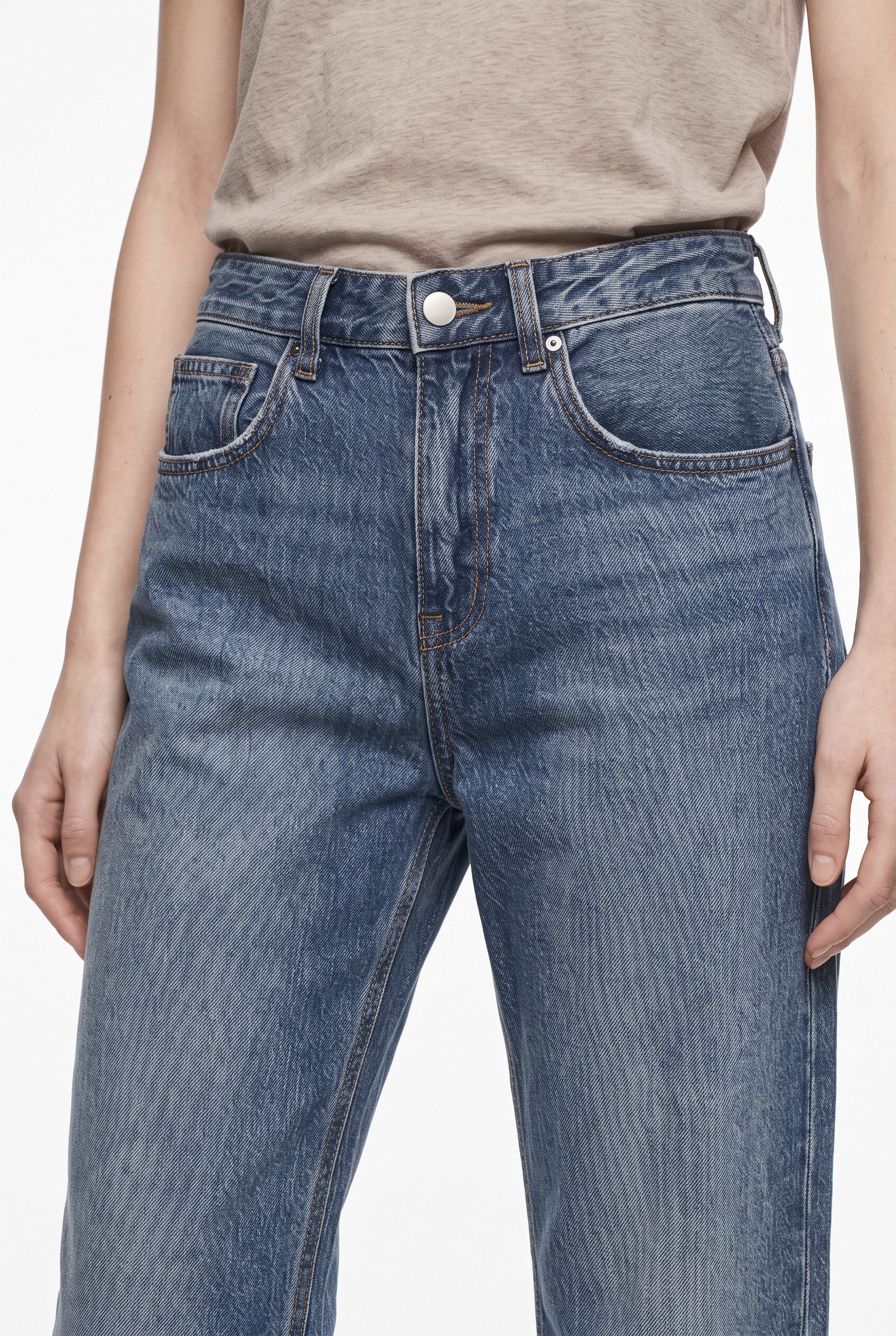 Vero Moda Straight-Jeans VMCOLINE MR STRA. FOLD UP DNM JNS LI3204 Baumwollmischung, oversize, sanft gewaschener dunkler Denim-Look – Bild 3 von 5