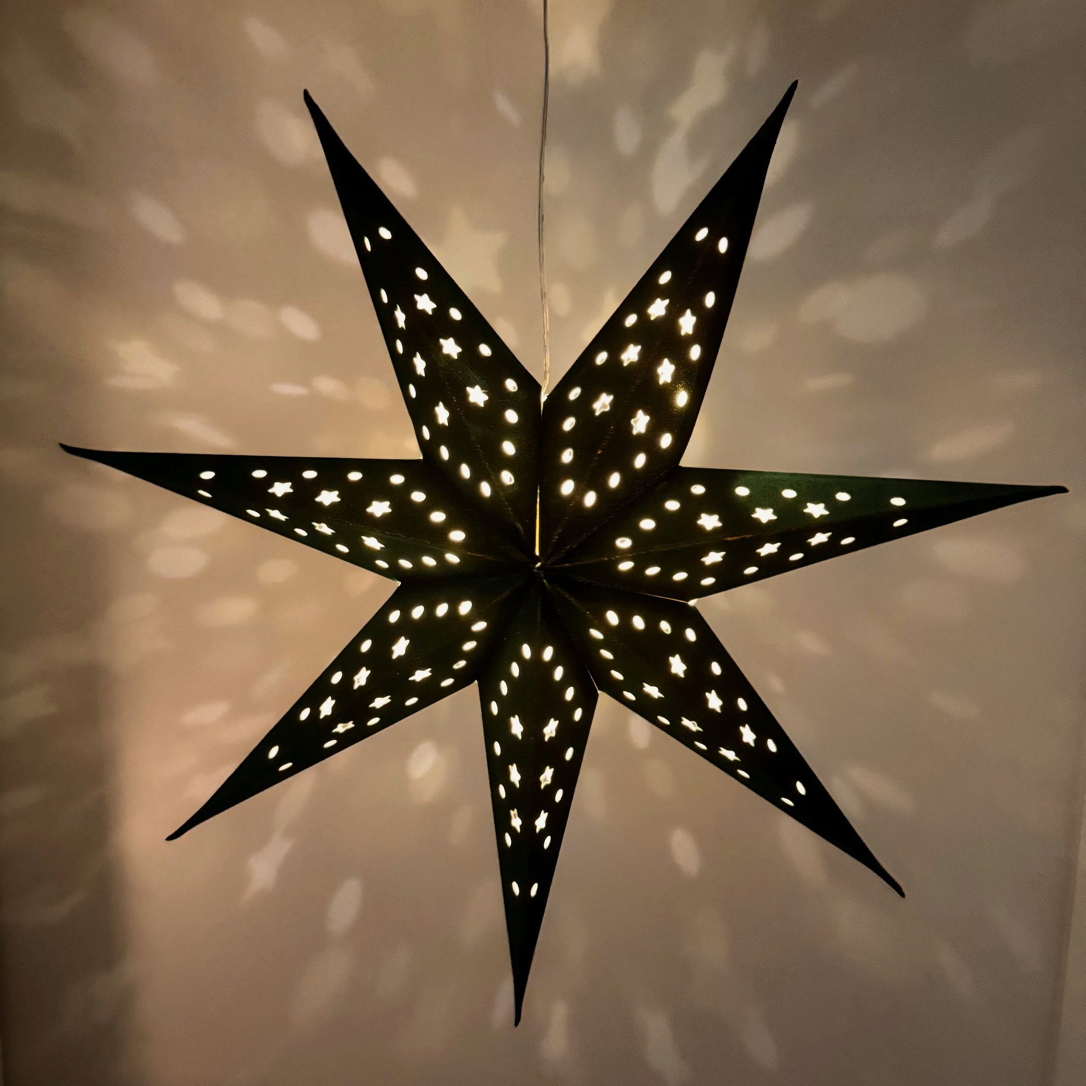 Online-Fuchs Dekostern Weihnachtsstern mit LED beleuchtet zum Aufhängen im günstig online kaufen