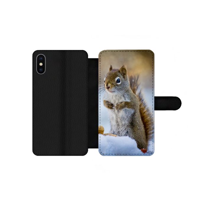 MuchoWow Handyhülle Eichhörnchen - Nüsse - Schnee - Winter - Nagetiere - Jahreszeiten Handyhülle Telefonhülle Apple iPhone Xs