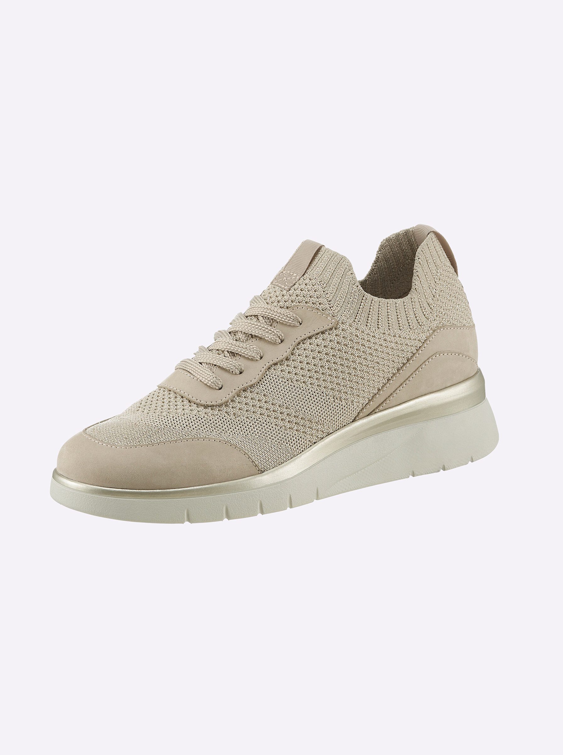 Sneaker Sneaker