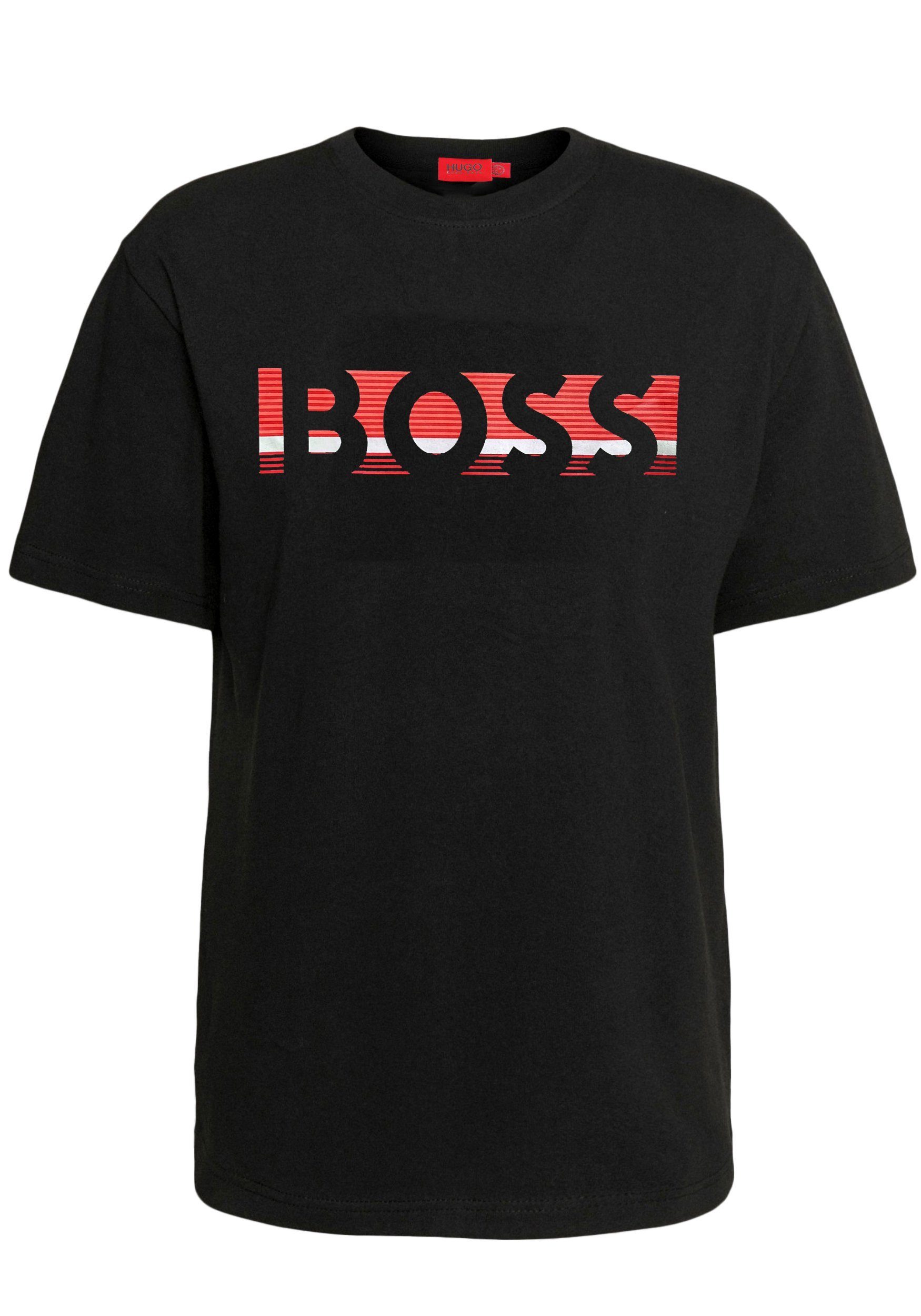 BOSS Kurzarmshirt Hugo Shirt Tall & Brust Logo der - auf bis Big Schwarz Print T-Shirt mit Übergrößen 5XL, Boss Herren