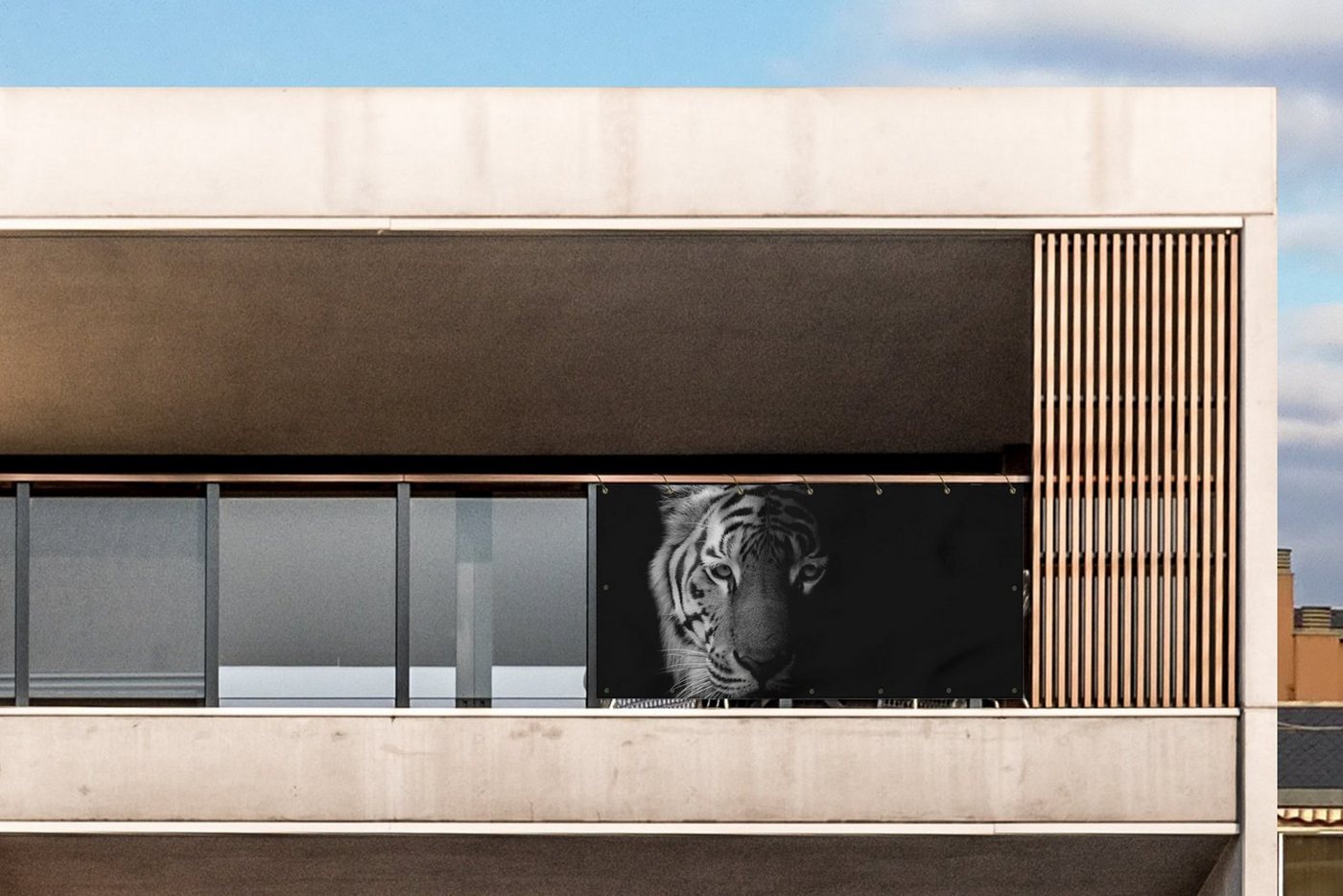 Thumbnail - MuchoWow Balkonsichtschutz Tiger - Tiere - Wild - Schwarz - Weiß (1-St) Balkon Sichtschutz 90x200, Windschutz für Zaun P...