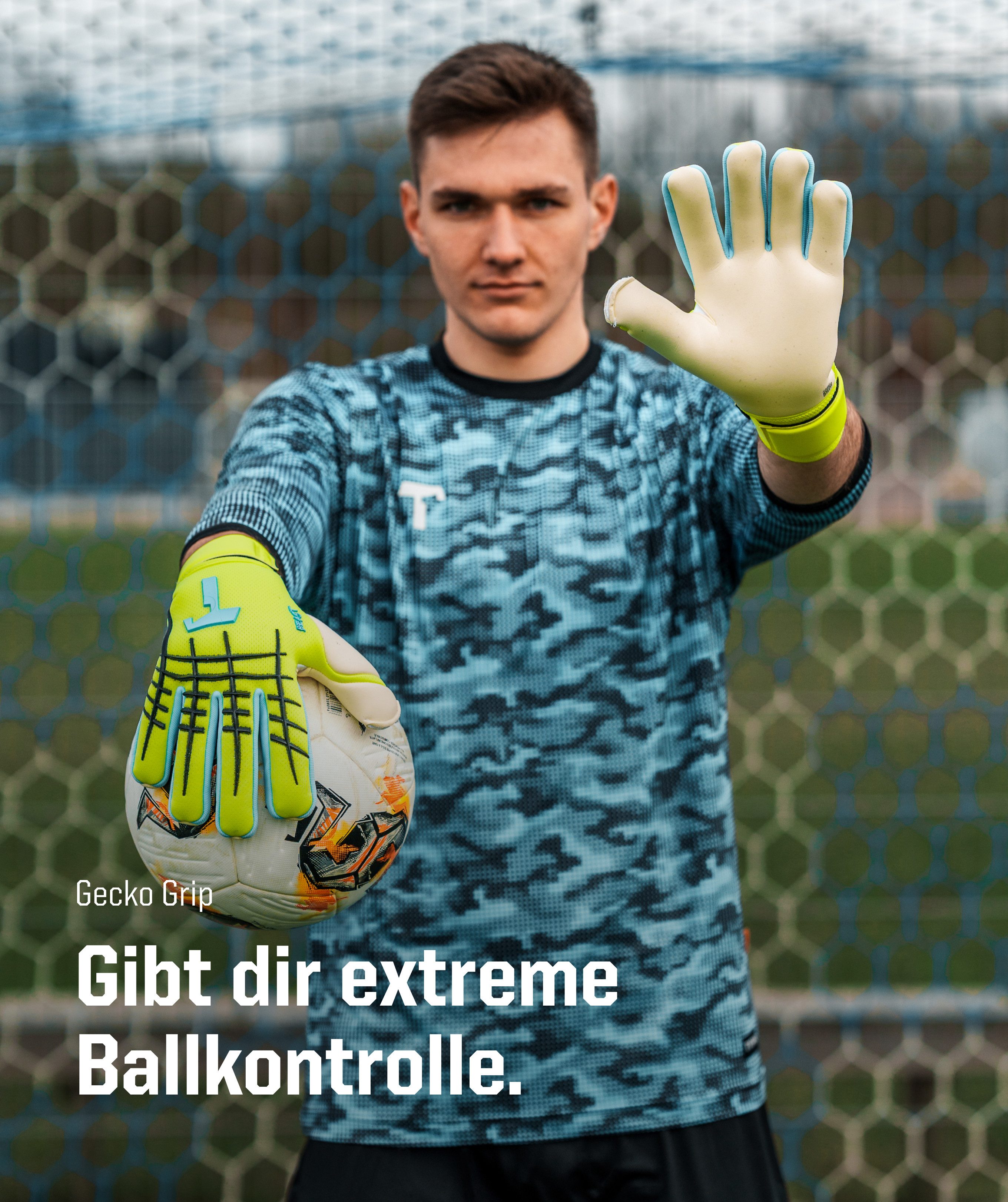 T1TAN Torwarthandschuhe Erwachsene, Fingerschutz, Fluo BEAST, Größe 6-11