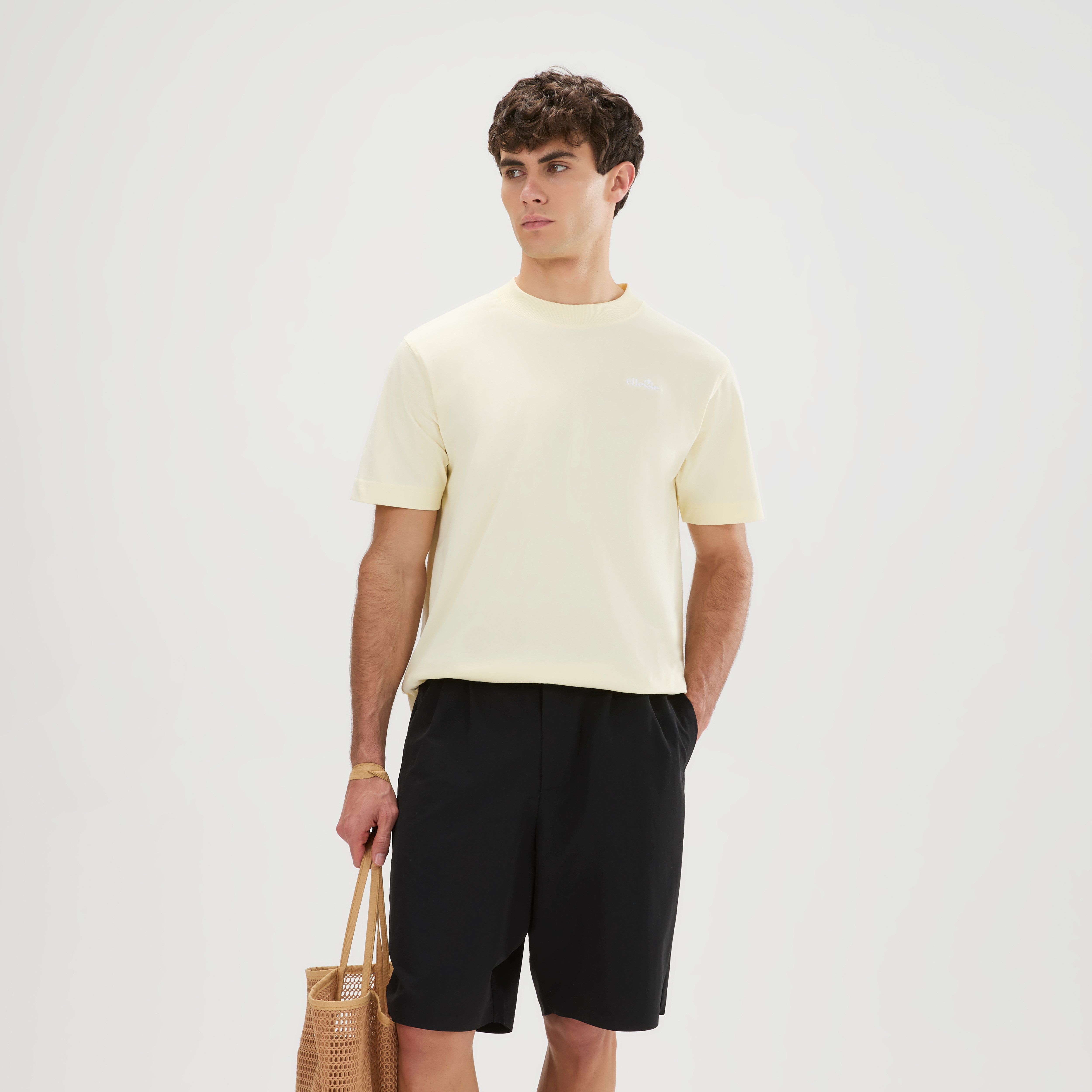 Ellesse T-Shirt ACCIANO T-SHIRT Kurzarm, mit Rundhalsausschnitt, ohne Verschluss, aus Baumwolle
