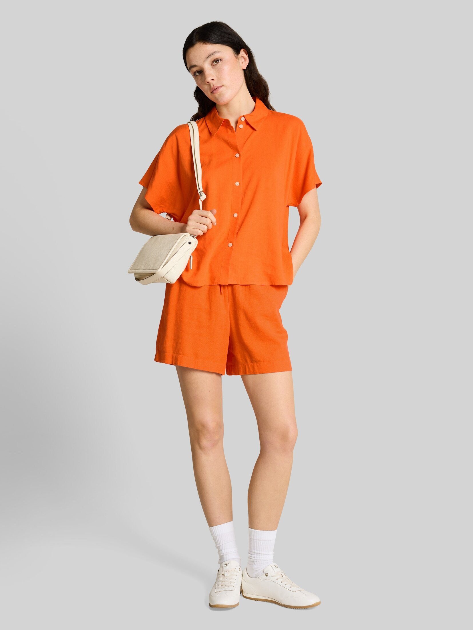 TOM TAILOR Denim Shorts Hosen & Chino Loose Fit Shorts mit Leinenanteil