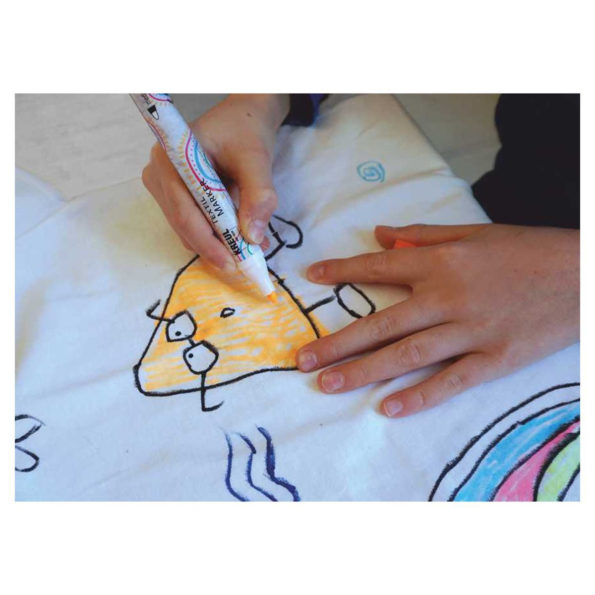 C. KREUL Textilmarker KREUL Textilmarker Junior medium 2-4mm 5 Stück Kartonetui