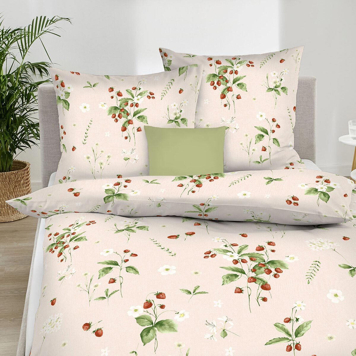 Kaeppel Bettwäsche Walderdbeeren, Mako Satin, 2 günstig online kaufen