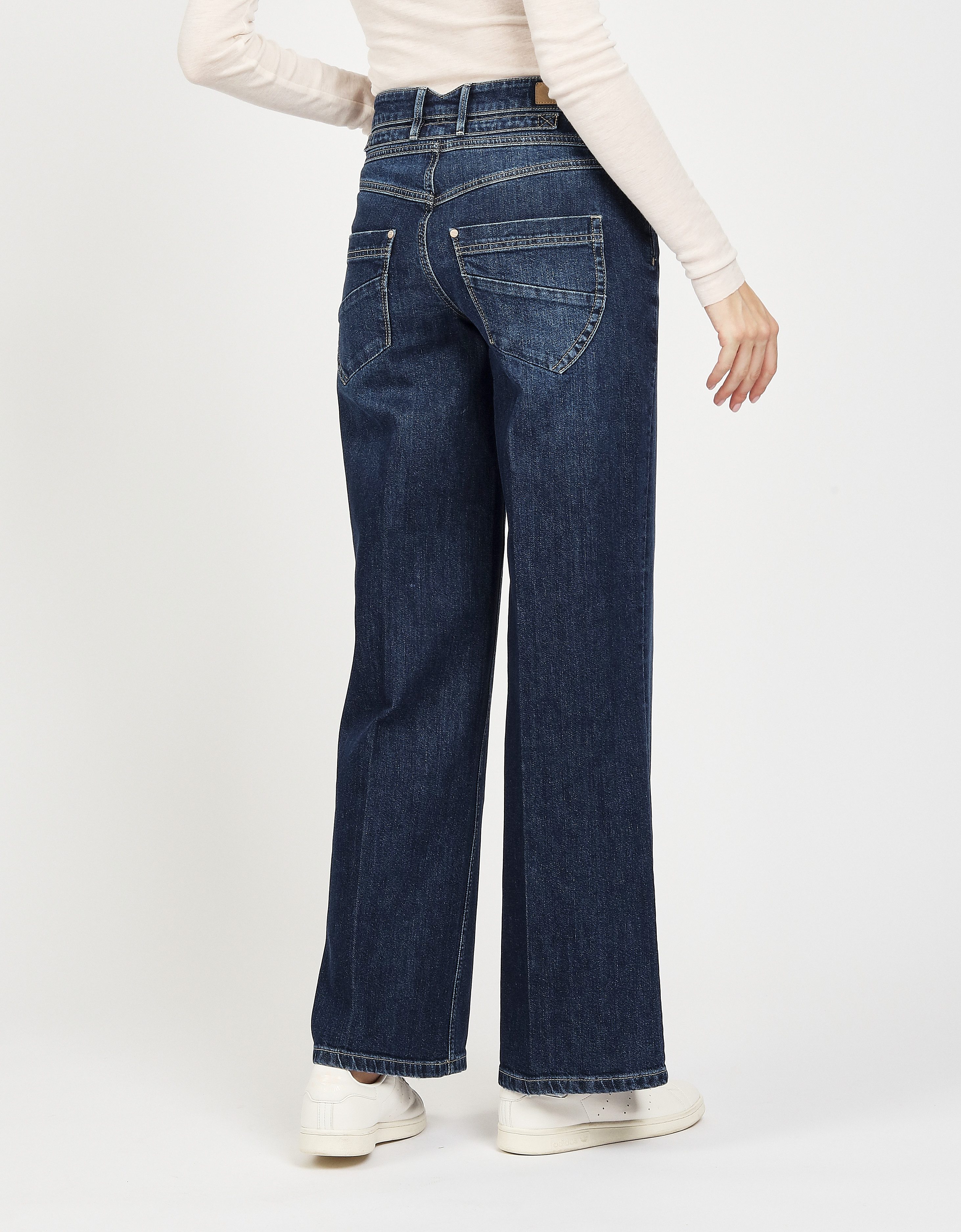 GANG Weite Jeans 94MEDINA WIDE mit Knopfverschluss - angelehnt an die Amelie Wide