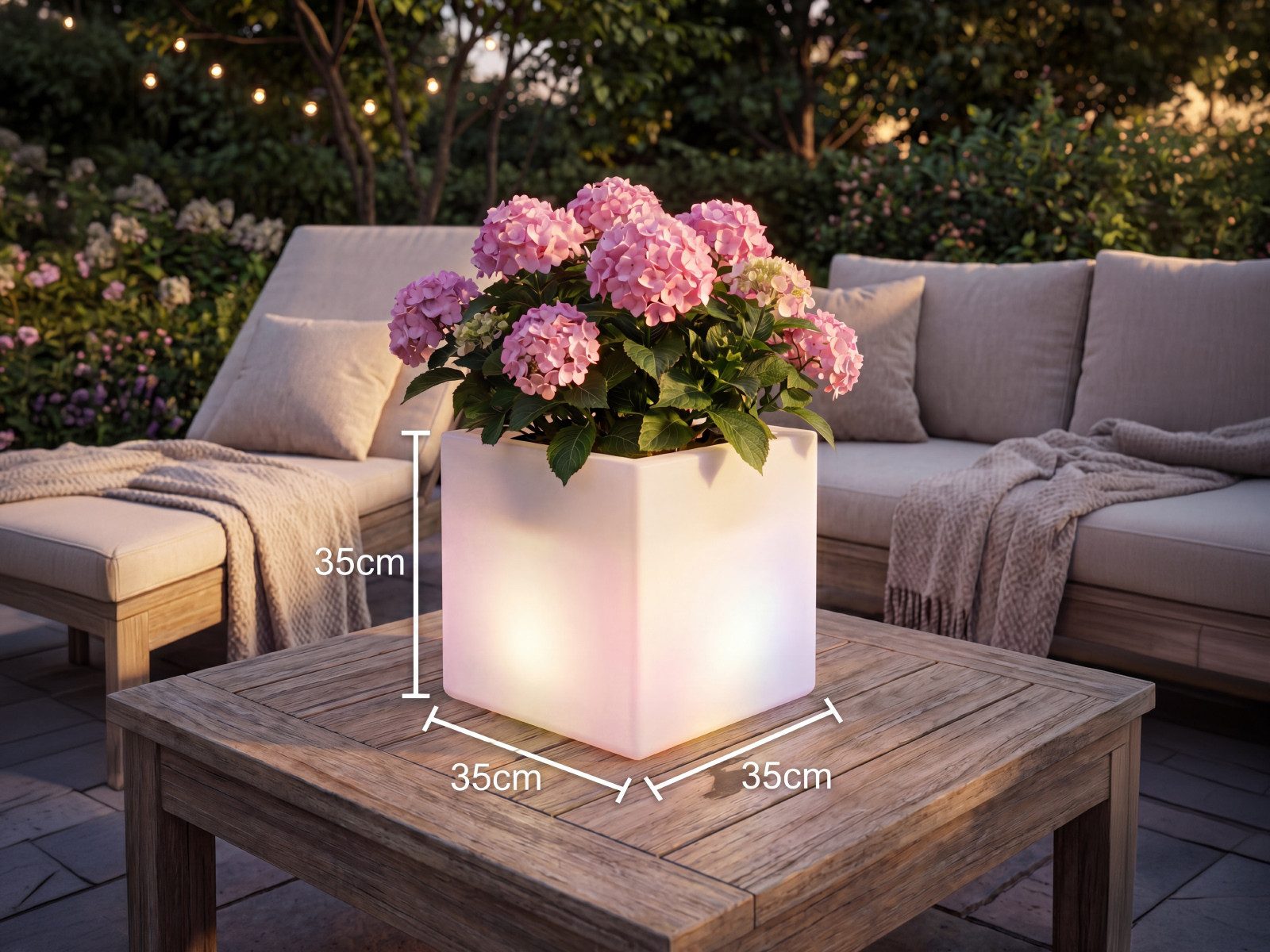smartwares LED Solarleuchte 2er Set RGBW Solar Blumentopf, 35x35cm, mit RGBW Farbwechsel & Fernbedienung, LED fest integriert, warmweiß, RGBW, Ausgefallene Solarlampe Garten beleuchteter Blumentopf mit Farbwechsel