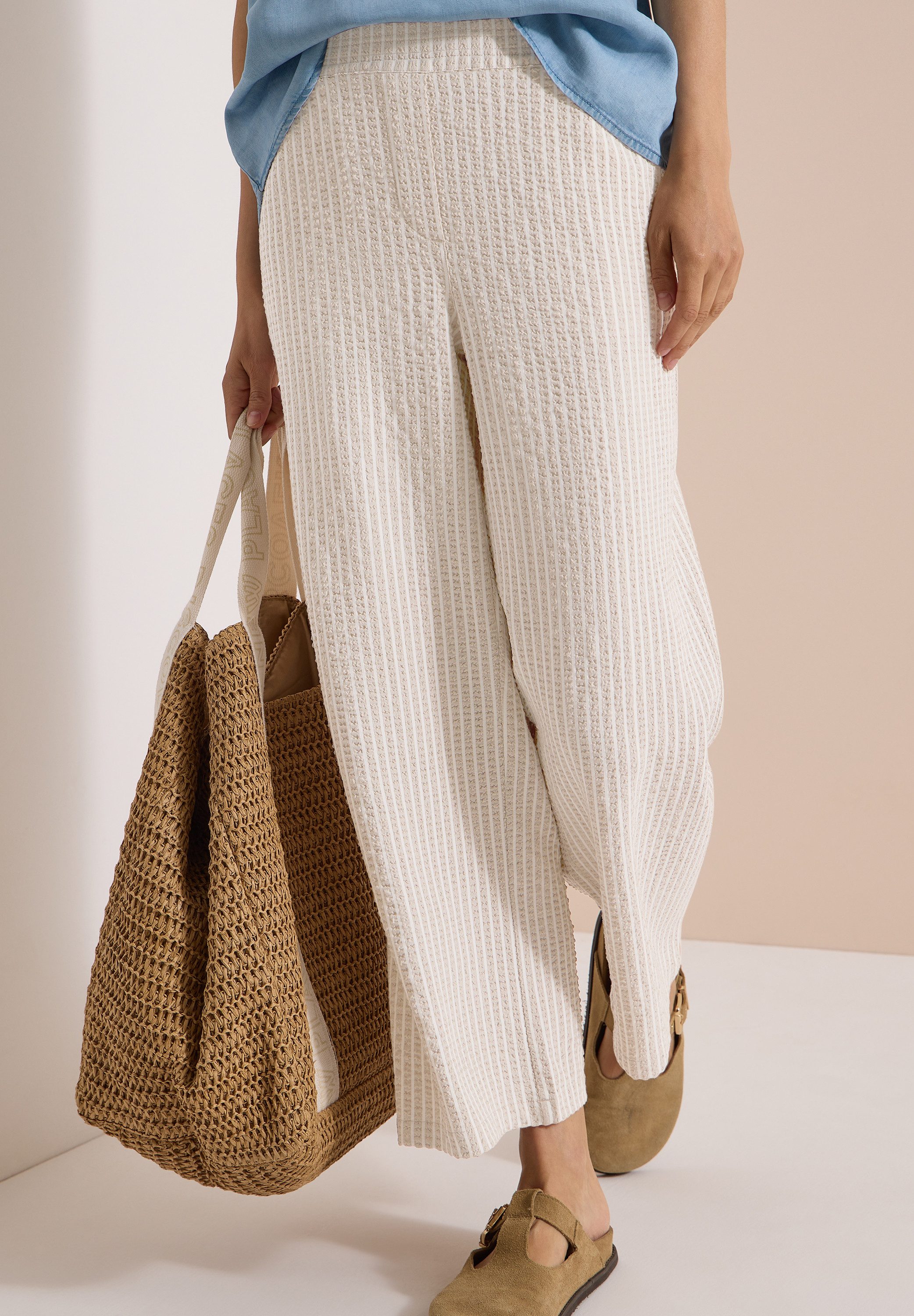 7/8-Hose Style Neele