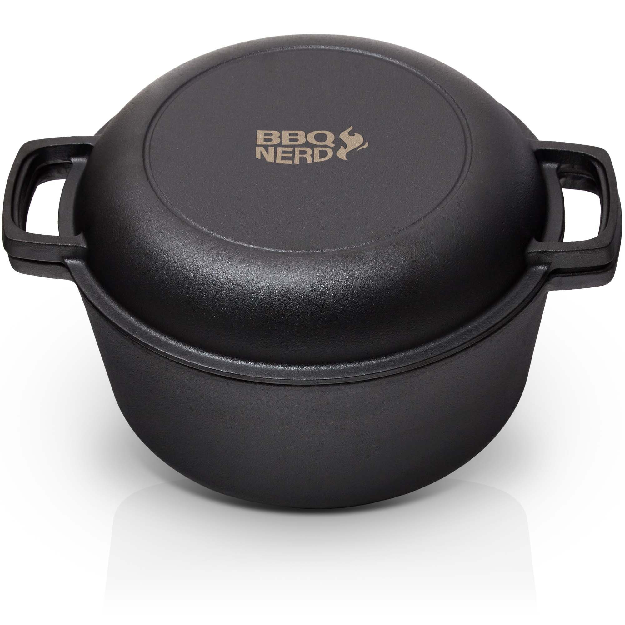 BBQ Nerd Bratentopf, Gusseisen (6,7 L mit 2-in-1 Funktion, Cocotte Dutch Oven Feuertopf Gusseisentopf), Bratentopf Kochtopf Schmortopf inkl. Bratpfanne