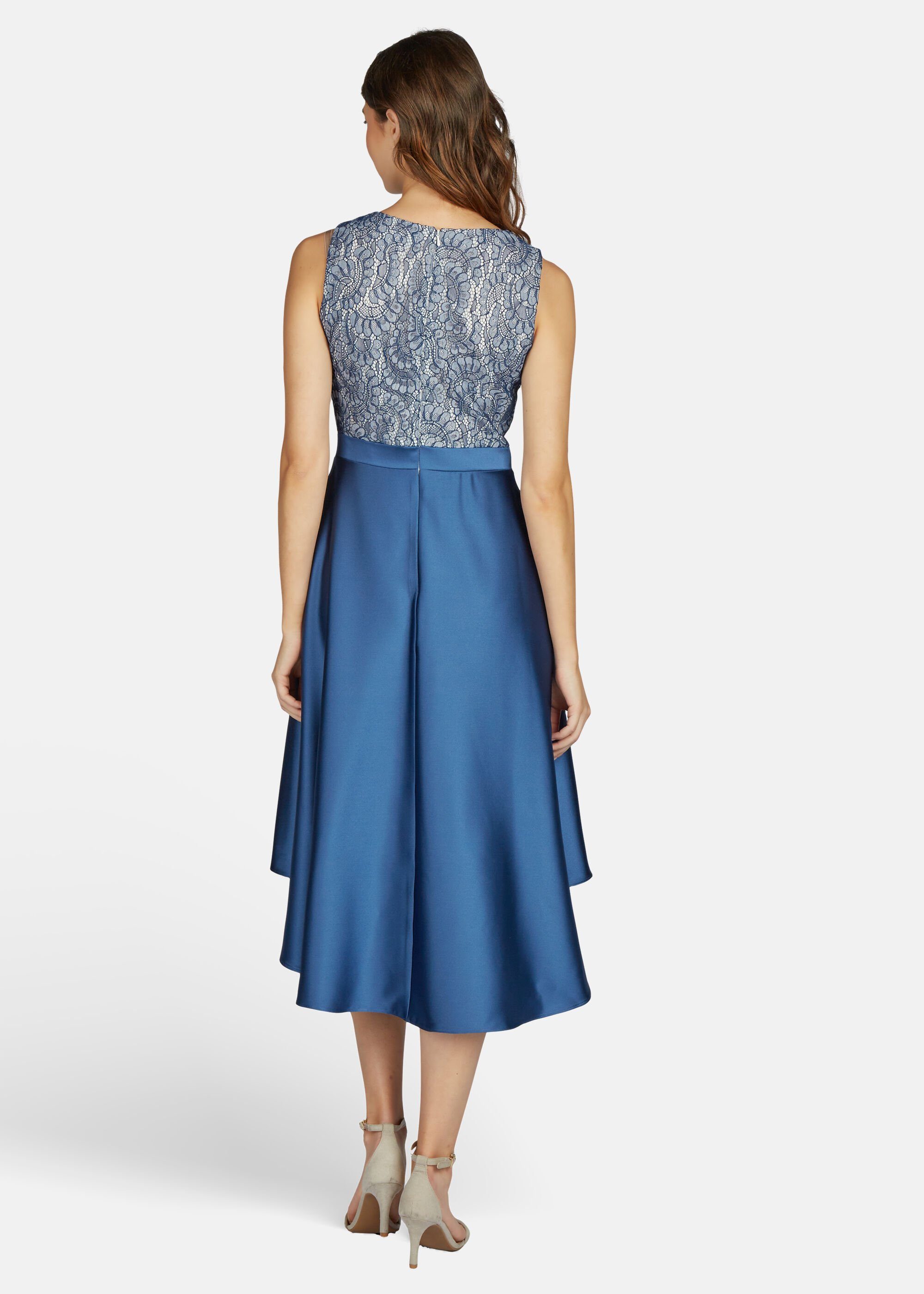 Kleo Abendkleid mit High-Low-Rock aus blue nautical Satin