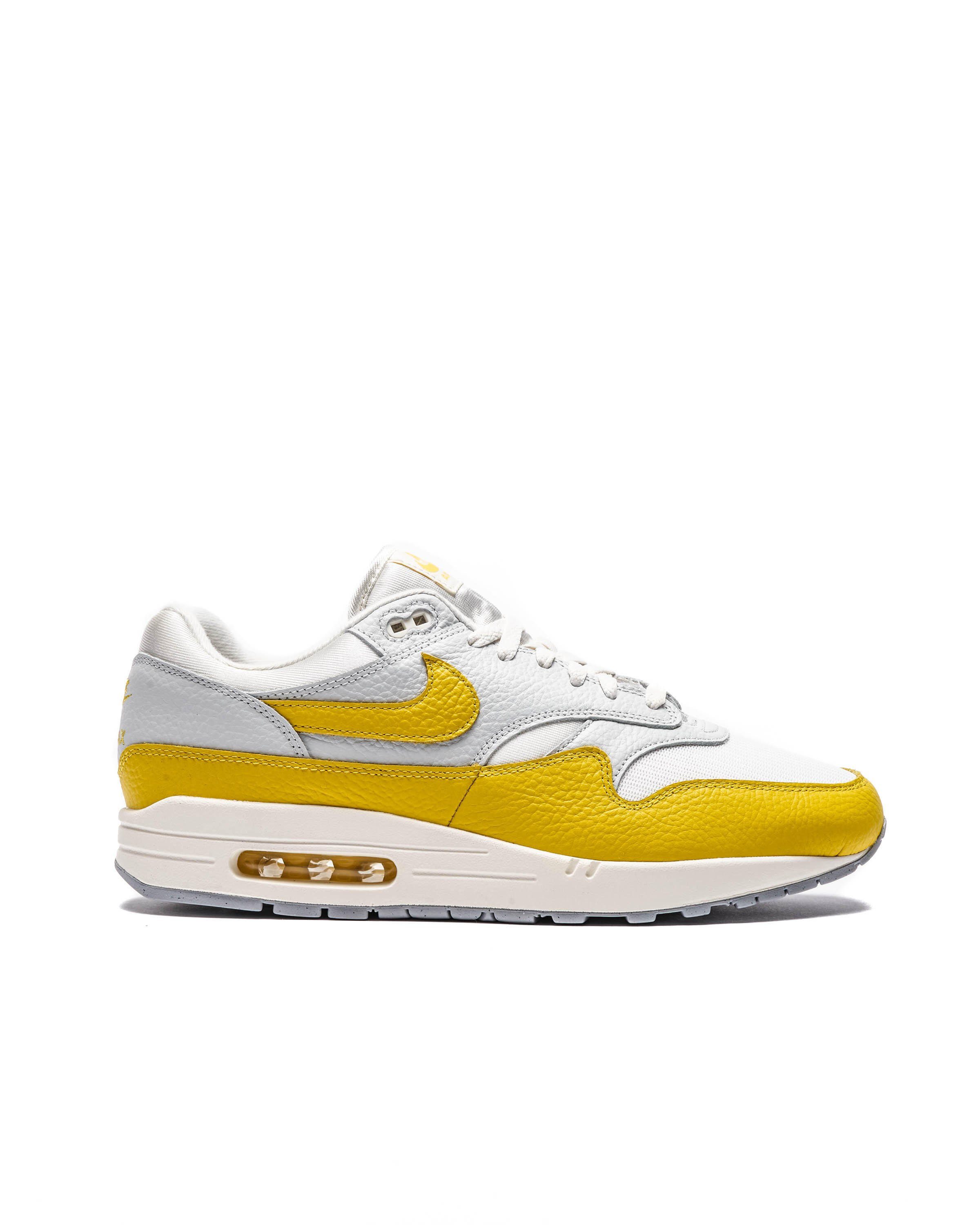 Nike Air Max 1 Tour Yellow Photon Dust Sneaker