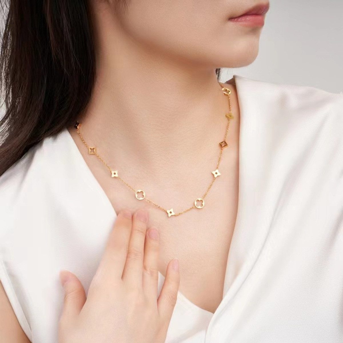 KARMA Edelstahlkette Damenhalskette Klee Gold 43 cm Edelstahl (Kette modern günstig online kaufen