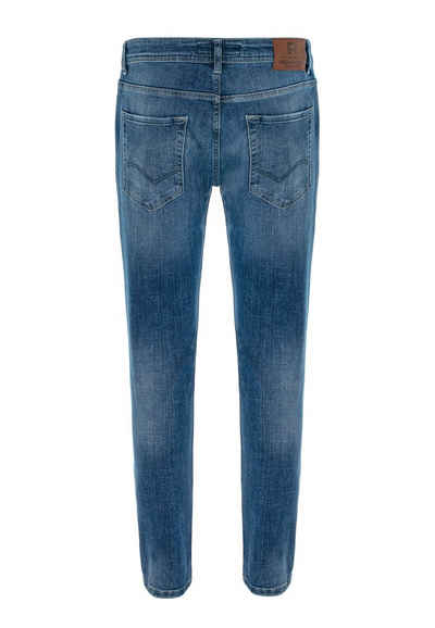 RedBridge Slim-fit-Jeans »Newport News Faded Wave« mit cooler Waschung