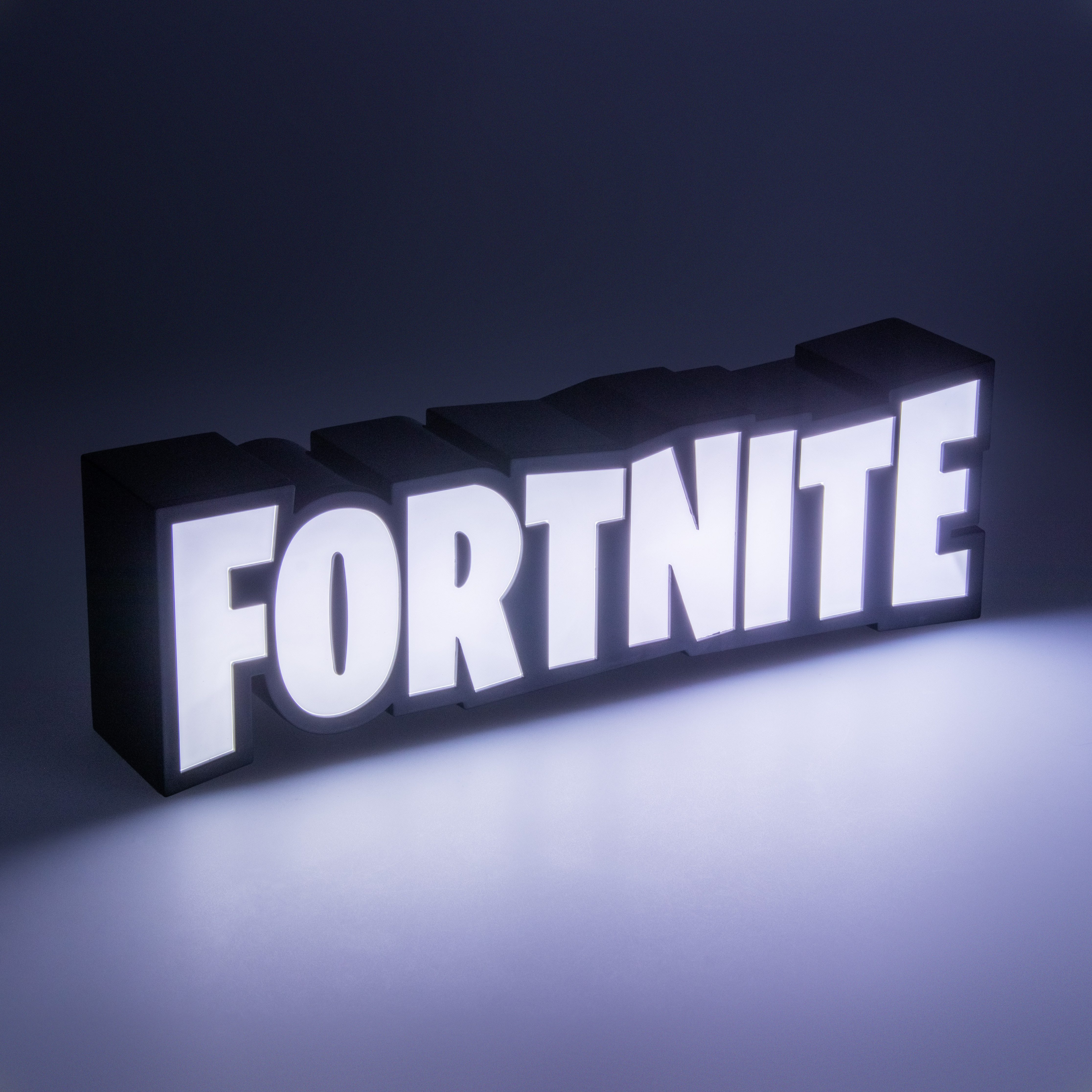 Paladone Dekolicht Fortnite RGB-Logo-Lampe mit Farbwechsel, LED fest integriert, mit Fernbedienung, Wandmontage oder zum Aufstellen