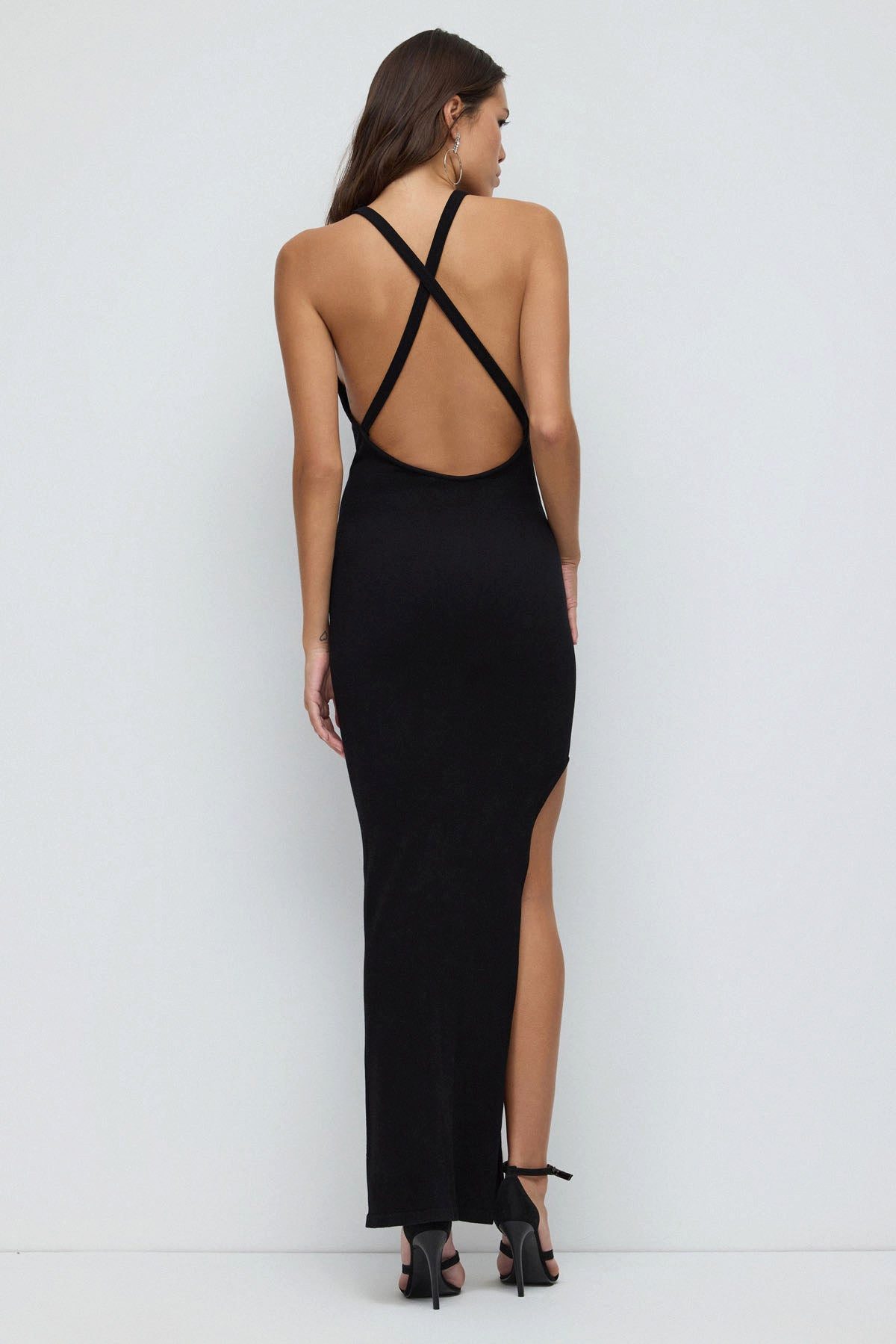 No Matter What Maxikleid Maxikleid mit Schlitz und rückenfreiem Design – Bild 5 von 5