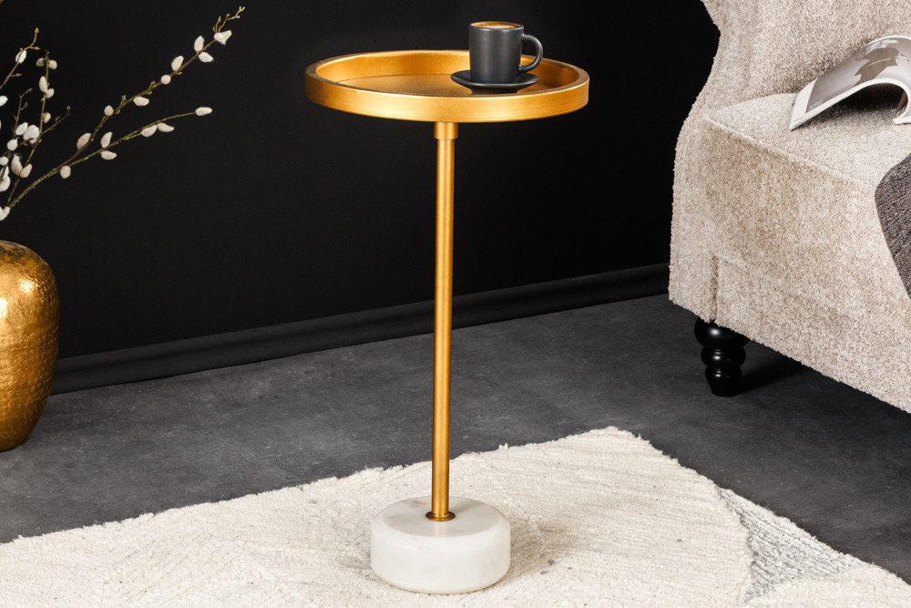 riess-ambiente Beistelltisch TRAYFUL 60cm gold Eisen – rund, Marmorfuß weiß günstig online kaufen
