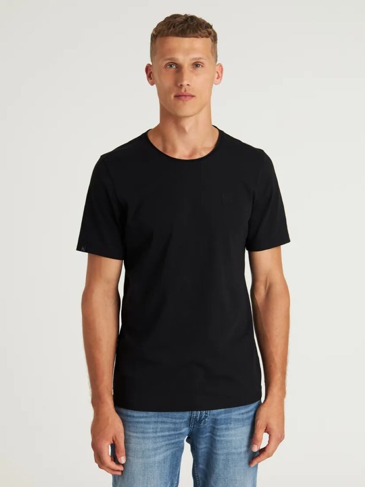CHASIN' T-Shirt - Basic Shirt EXPAND im günstig online kaufen