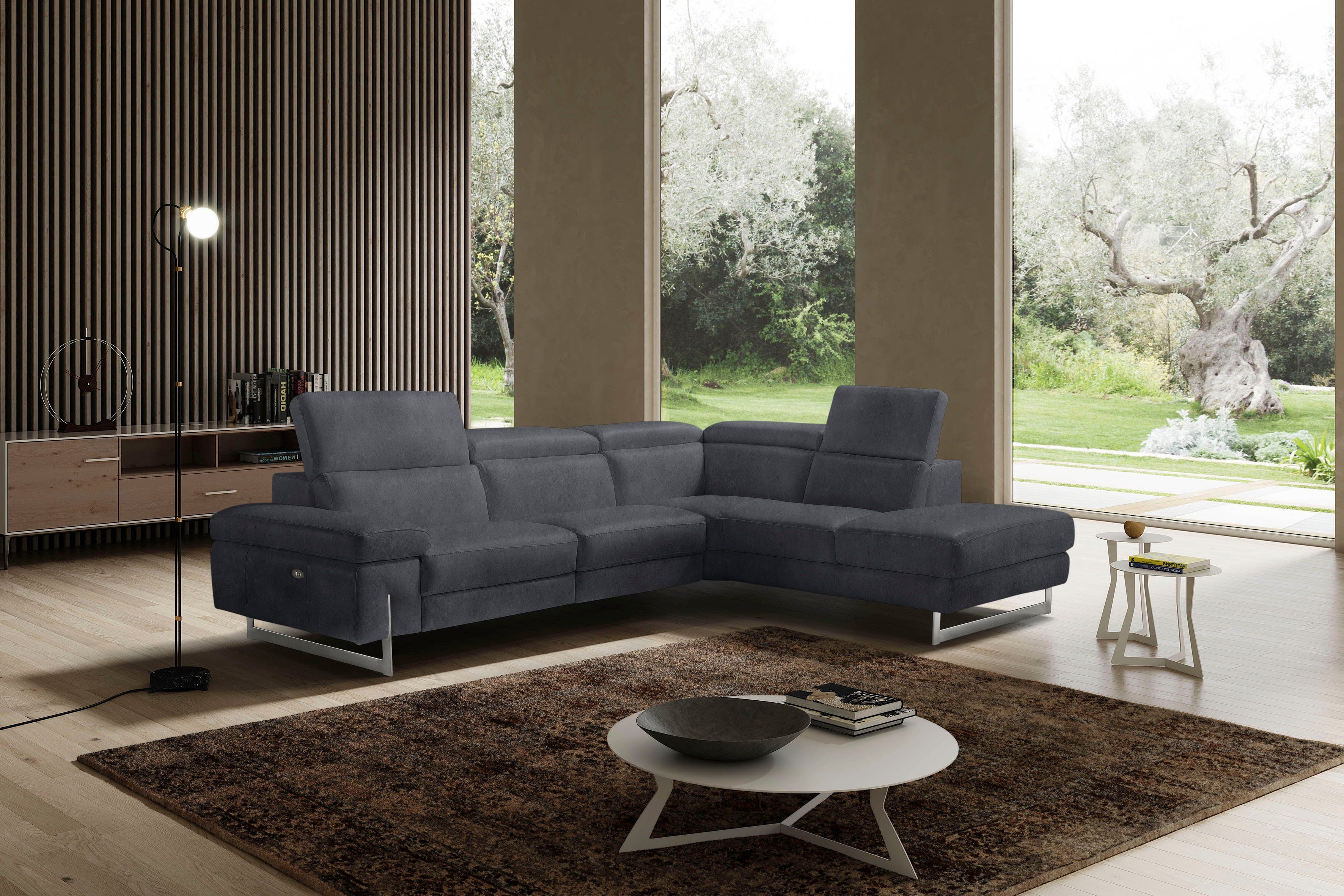 Egoitaliano Ecksofa Candice, elegant, edel und bequem, erstklassiger Sitzkomfort, L-Form, inkl. 2 elektrischer Relaxfunktionen, Bedienung über Taste an Armlehne