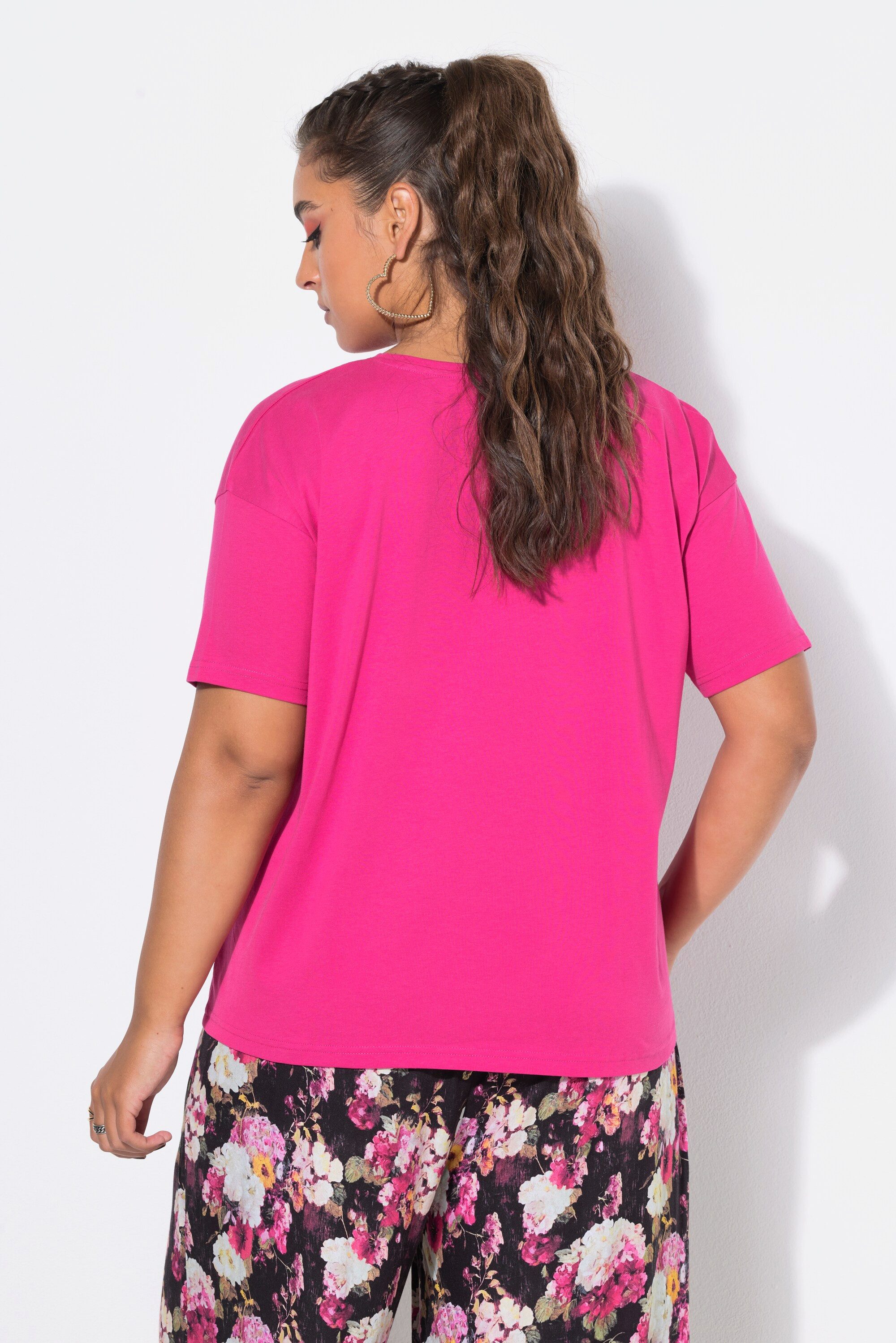 Studio Untold T-Shirt T-Shirt Oversize Shape Stickerei