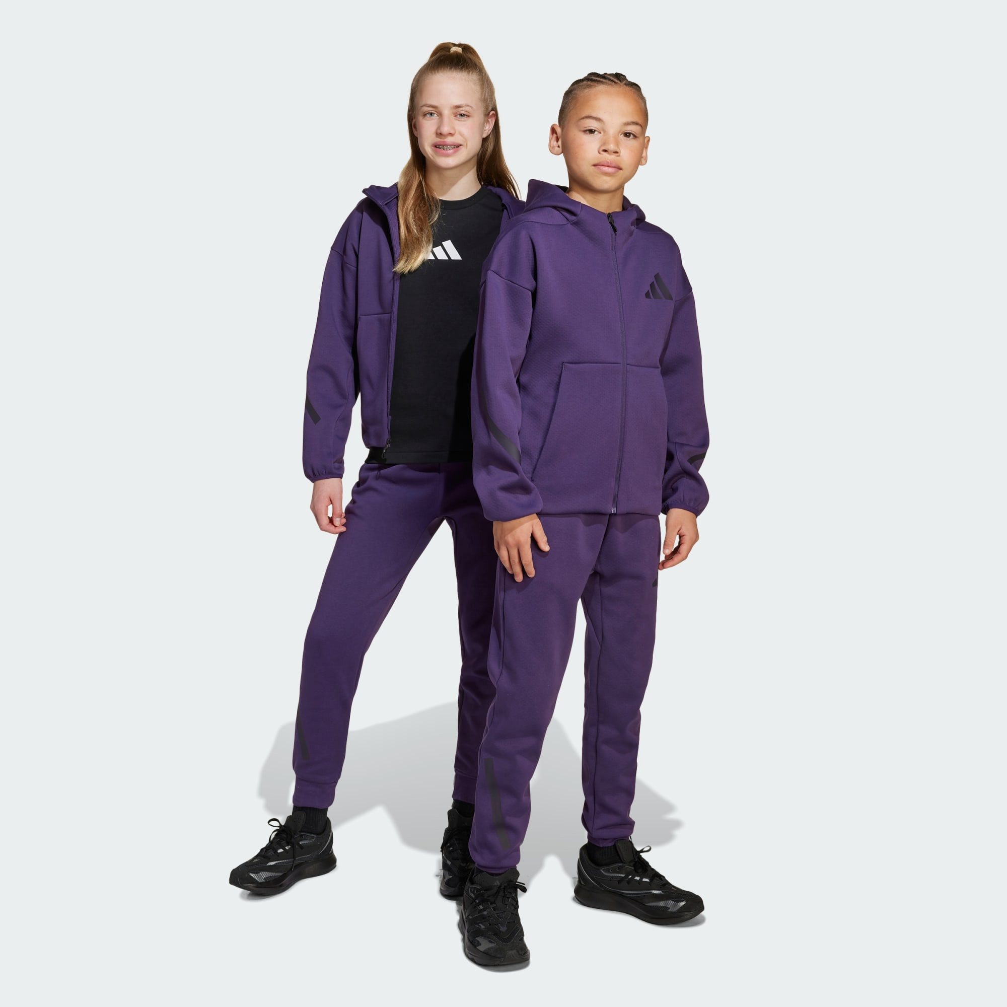 adidas Sportswear Jogginghose ADIDAS Z.N.E. HOSE MIT SCHMAL ZULAUFENDER BEINFORM (1-tlg). € 65,00