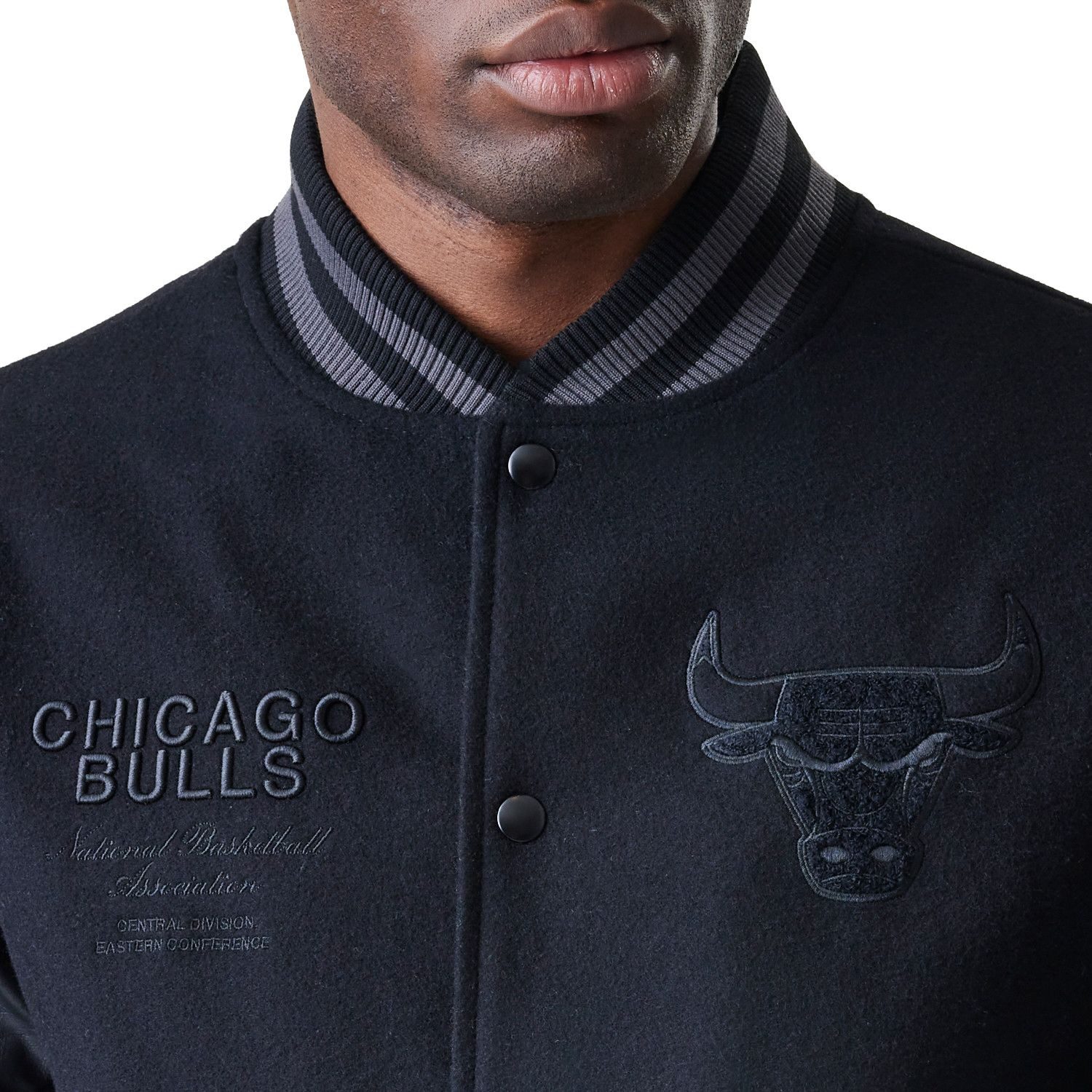 New Era Collegejacke Varsity College NBA Chicago Bulls günstig online kaufen