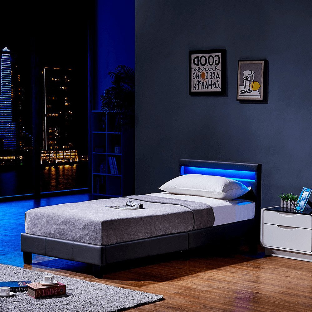 HOME DELUXE Bett ASTRO - 90/140 (inklusive Matratze & Lattenrost), großes gepolstertes Kopfteil, LED Bett, Jugendbett