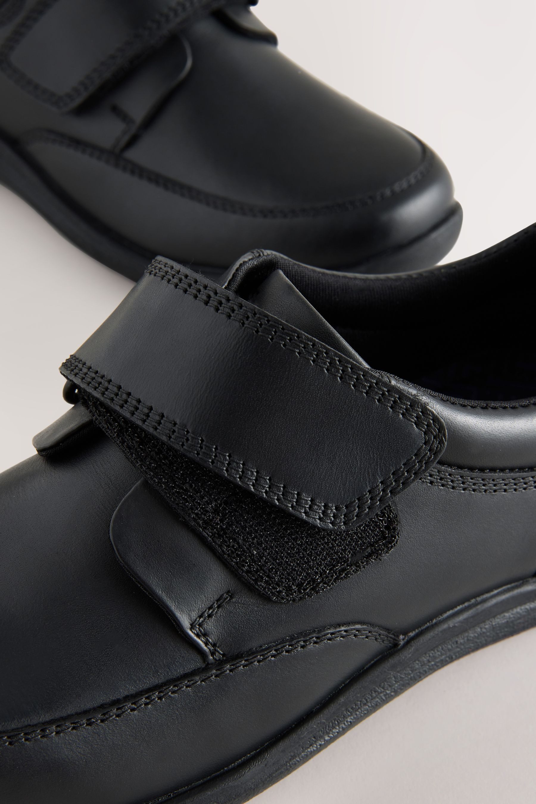 Next Lederschuhe, Klettverschluss, extraweite Passform Klettschuh (1-tlg)