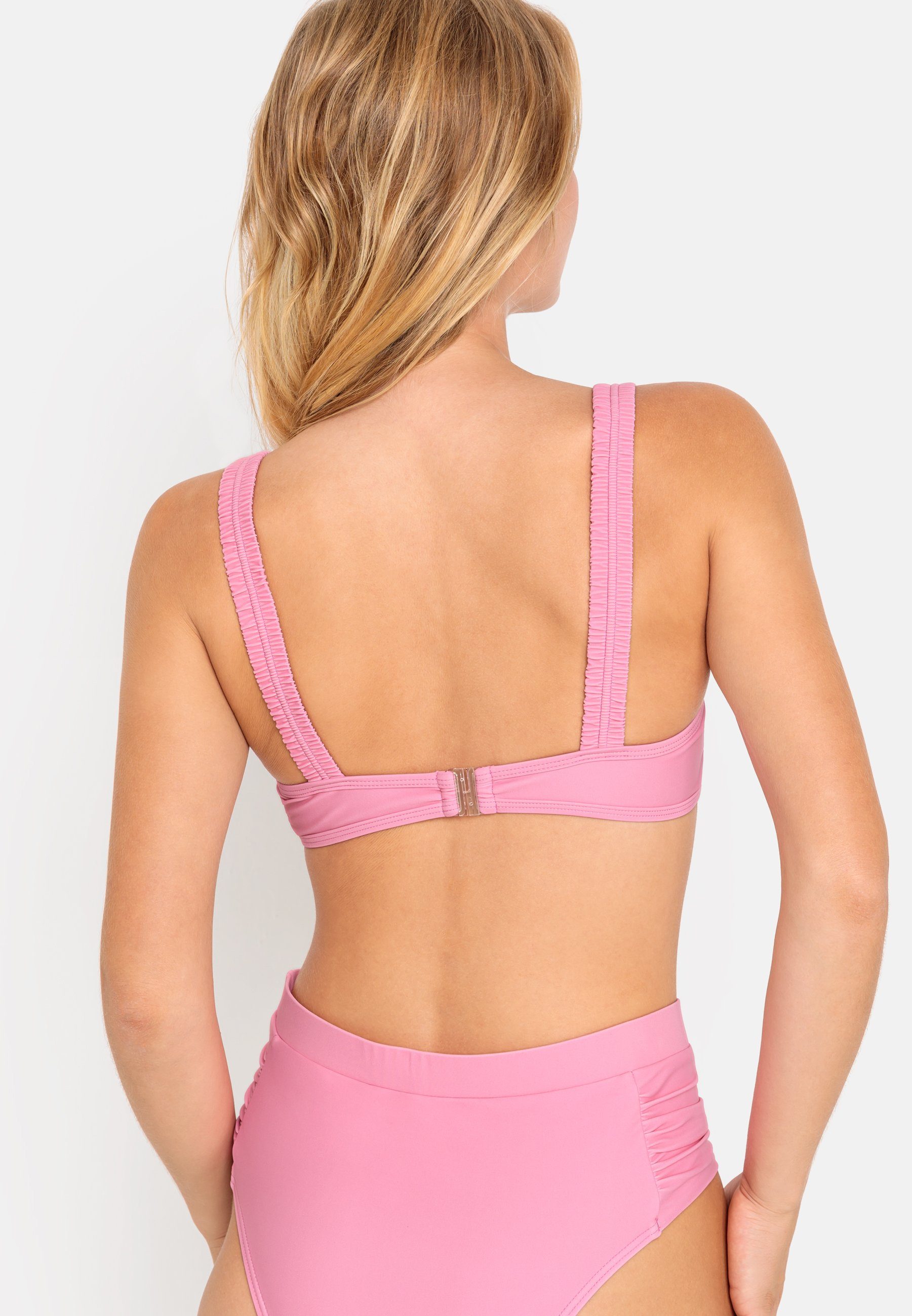 LSCN by LASCANA Bügel-Bikini-Top Gina, mit gerafften Trägern