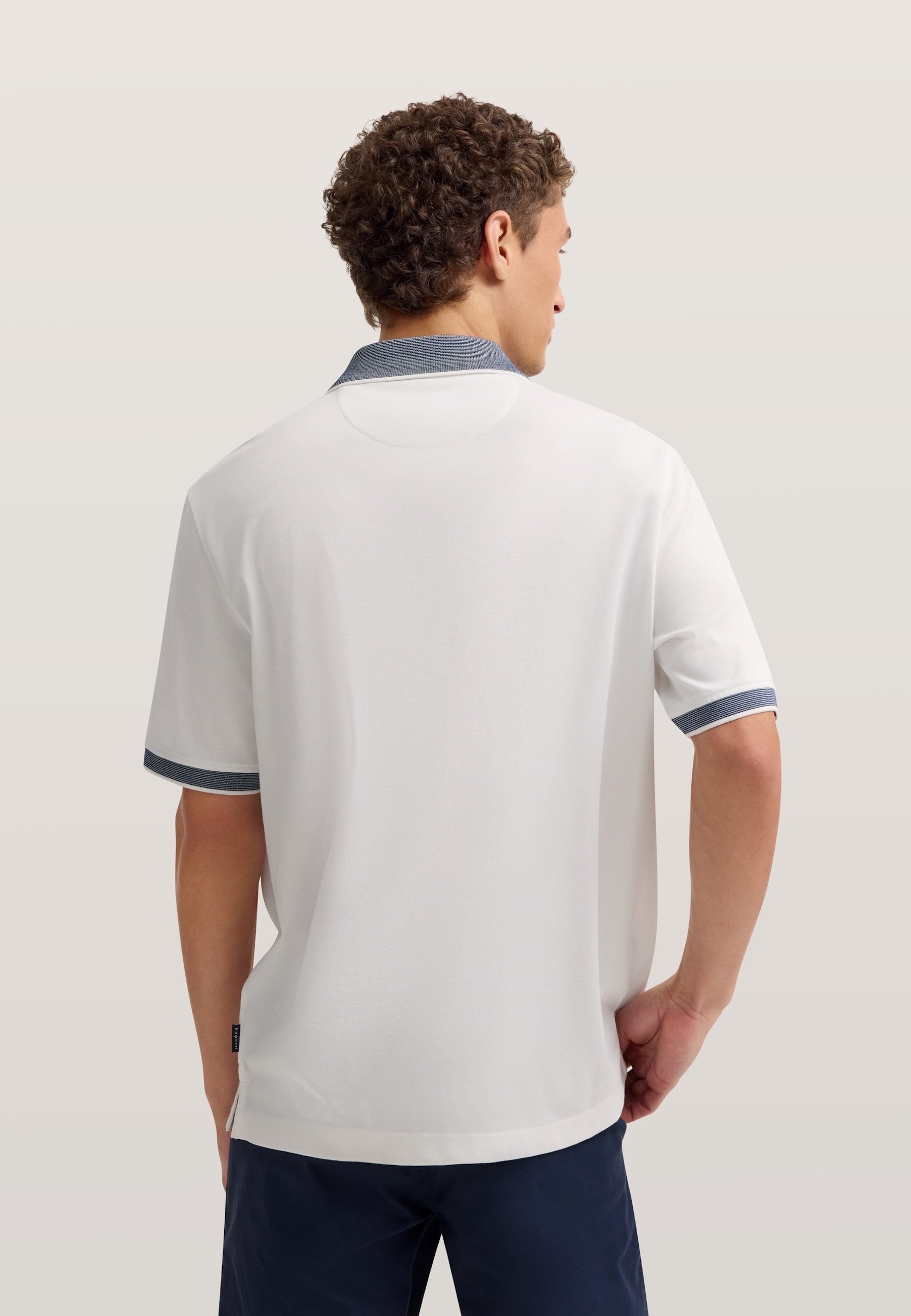 bugatti Poloshirt Modern Fit mit einer Brusttasche