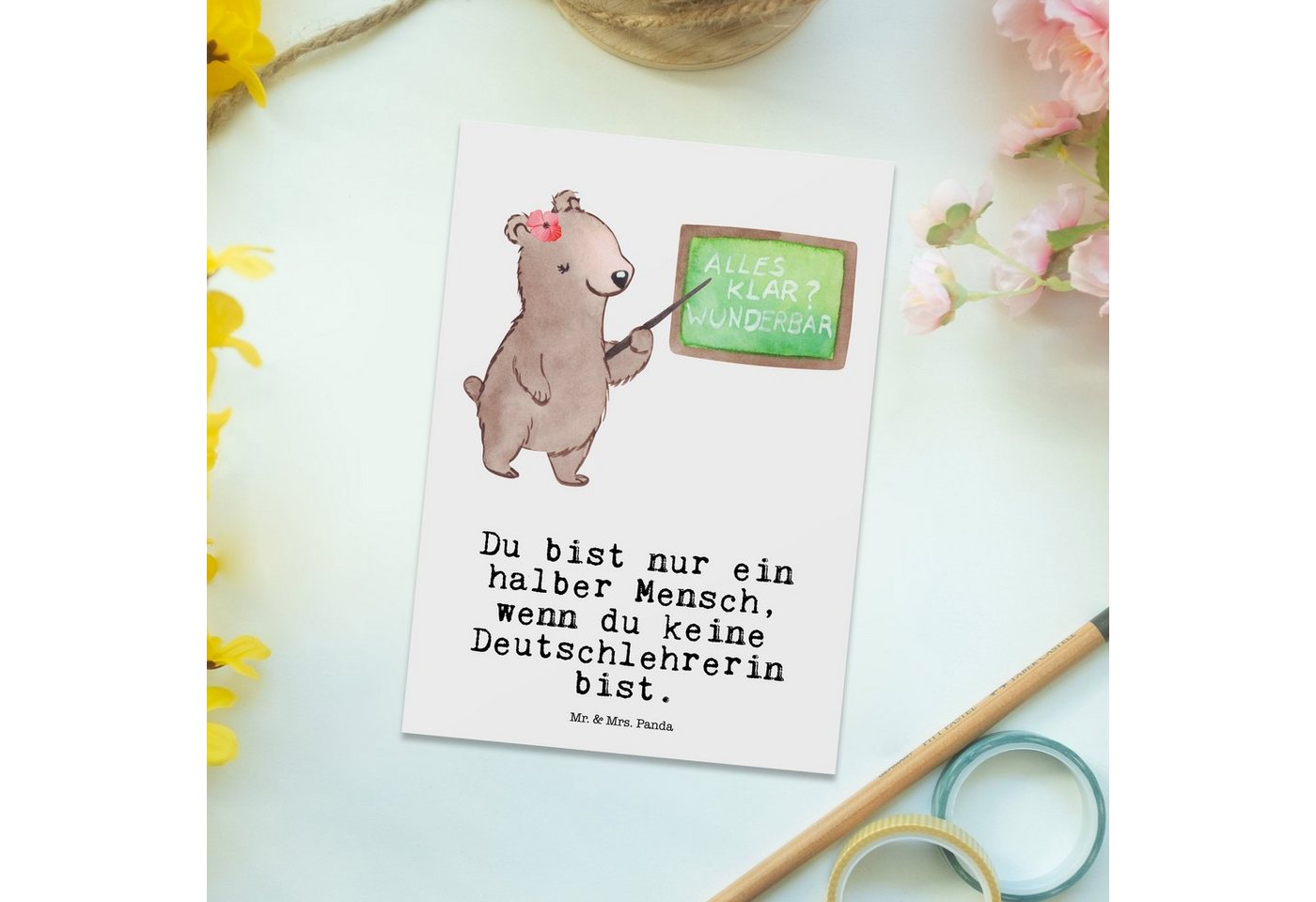 Thumbnail - Mr. & Mrs. Panda Postkarte Deutschlehrerin Herz - Weiß - Geschenk, Schule, Grundschule, Danke, E, Witzige Sprüche