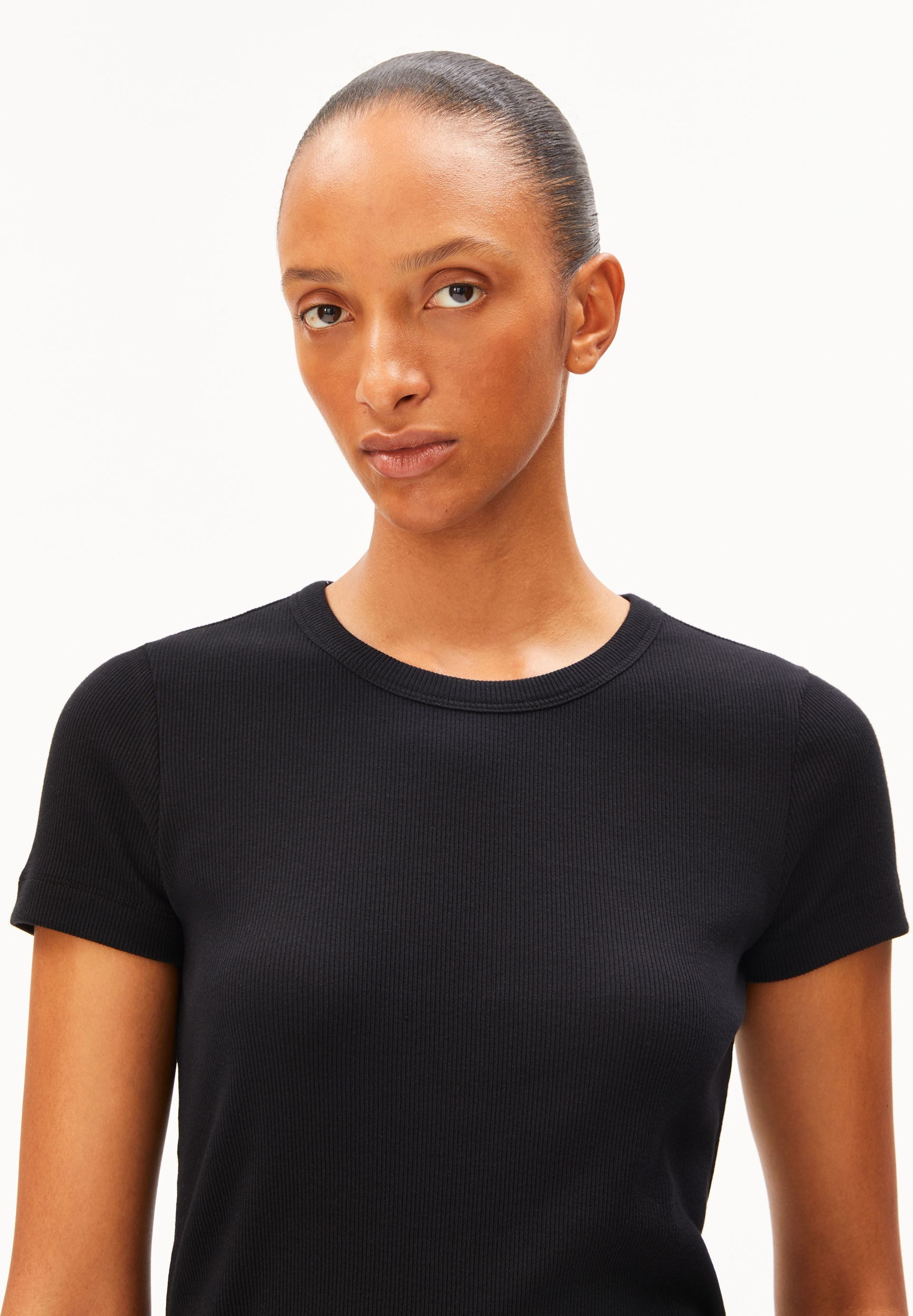Armedangels T-Shirt KARDAA Ripp-T-Shirt aus Bio-Baumwoll Mix Slim Fit