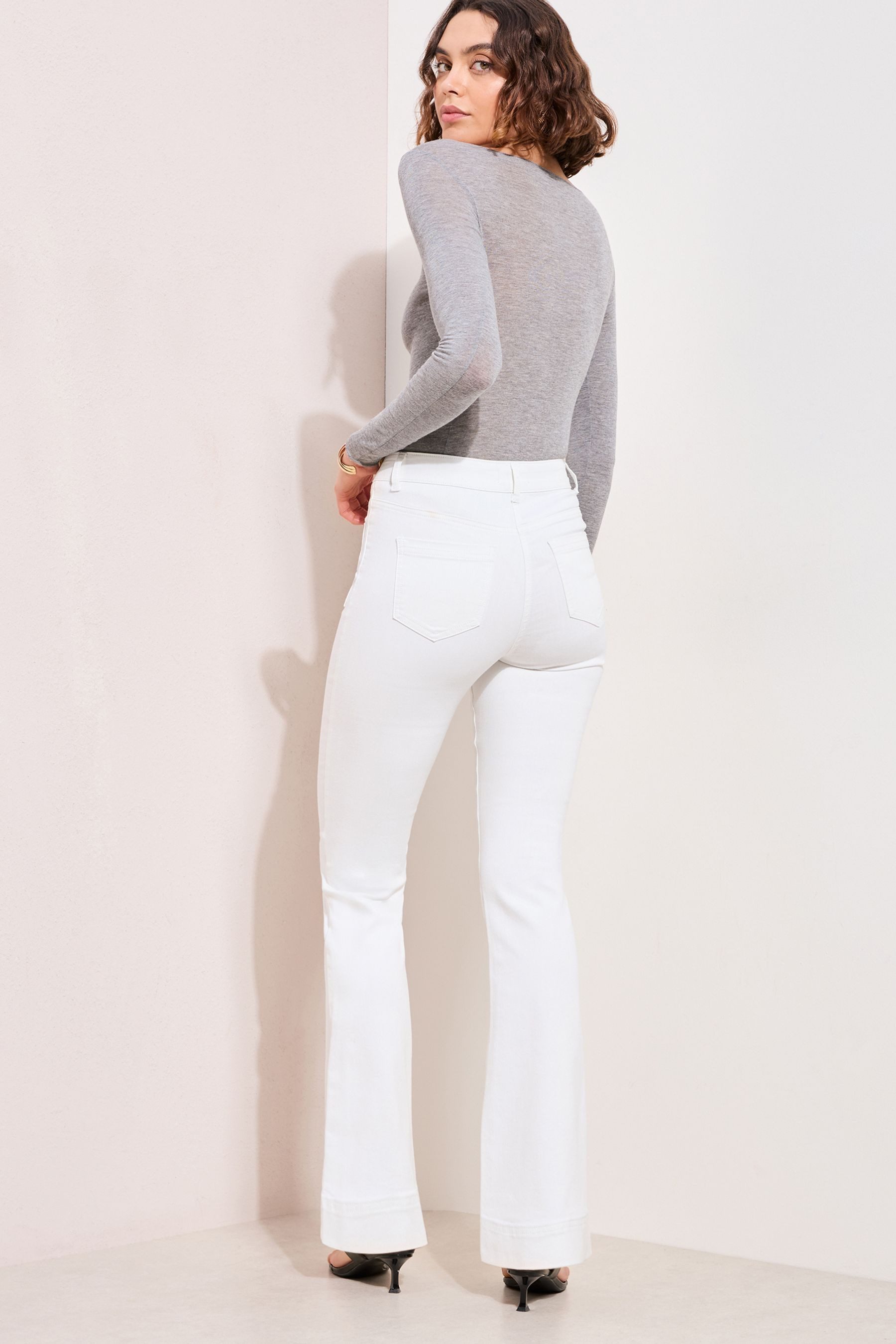Friends Like These Taillenjeans Friends Like These Schlagjeans mit hohem Bund (1-tlg)