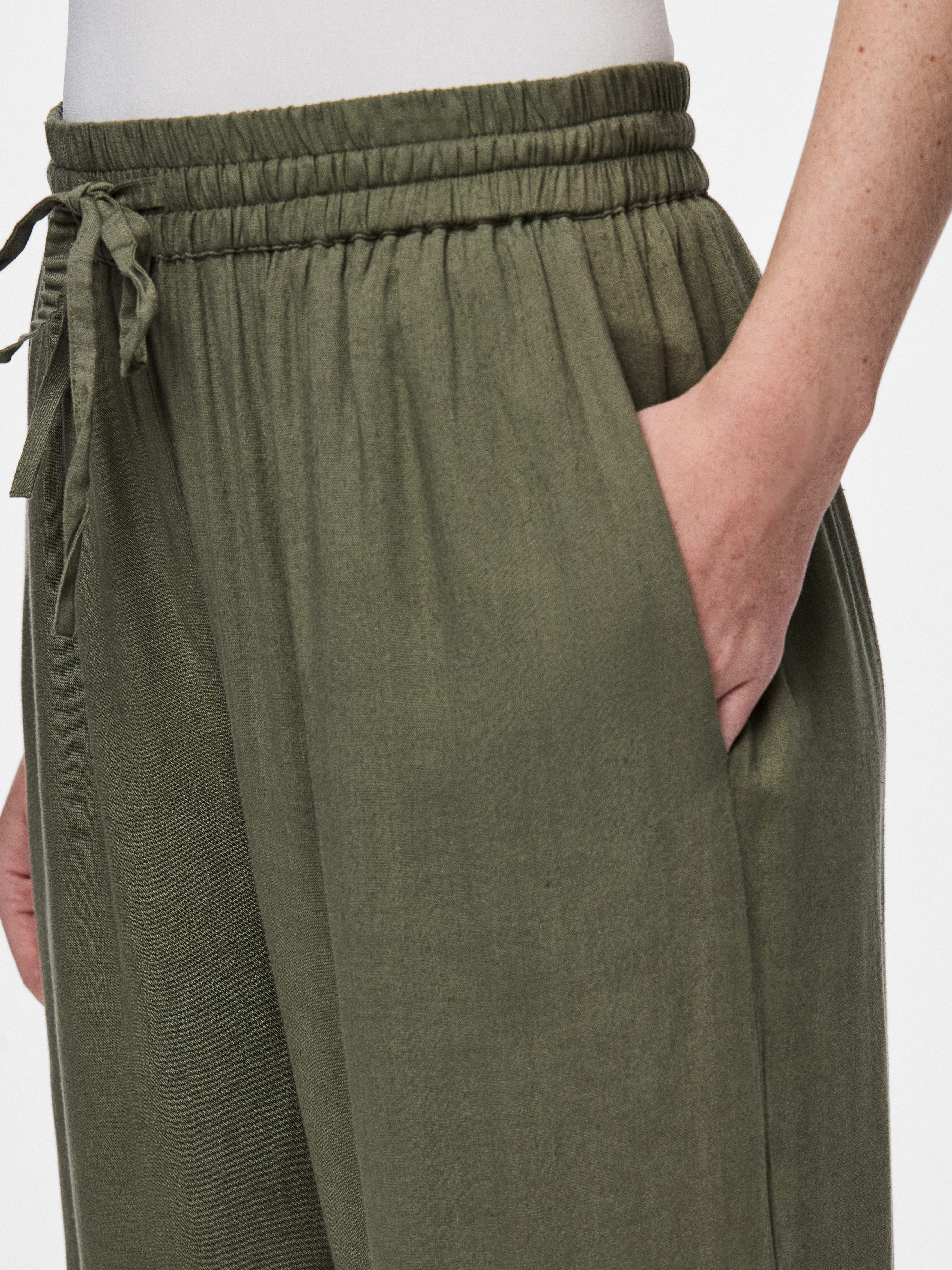 pieces Schlupfhose PCPIA HW WIDE PANTS WVN NOOS Sommerhose, mit Leinen