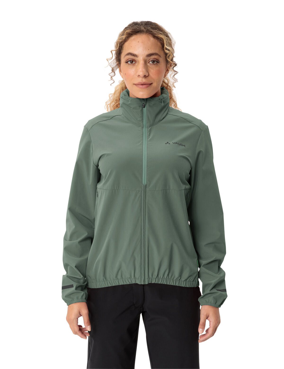 VAUDE Outdoorjacke Women's Cyclist Air Jacket (1-St) lässige Damen Windjacke zum Fahrradfahren im Alltag