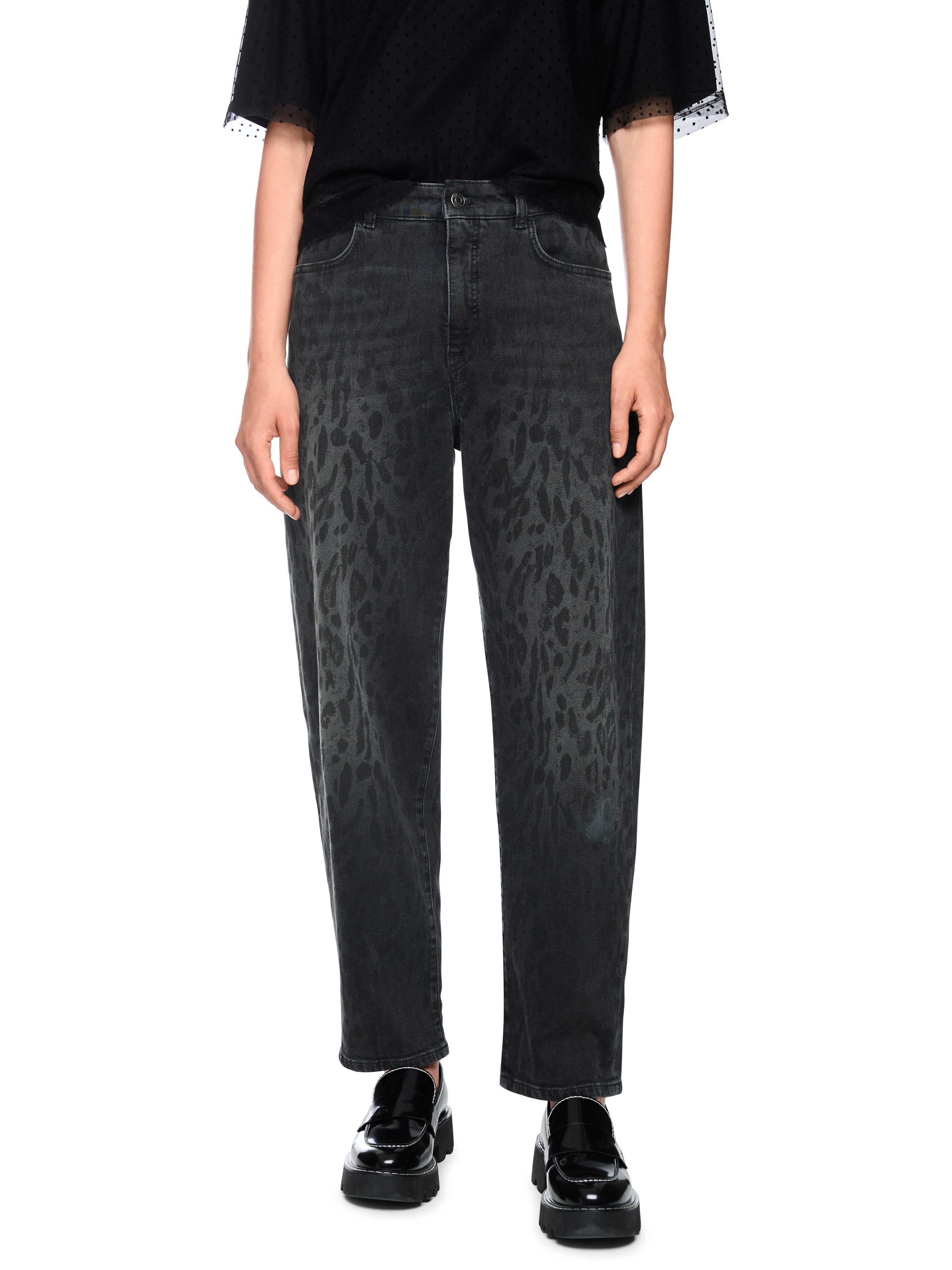 Marc Cain 5-Pocket-Jeans Cattitude Premium Damenmode Model RUMA mit Leo-Design